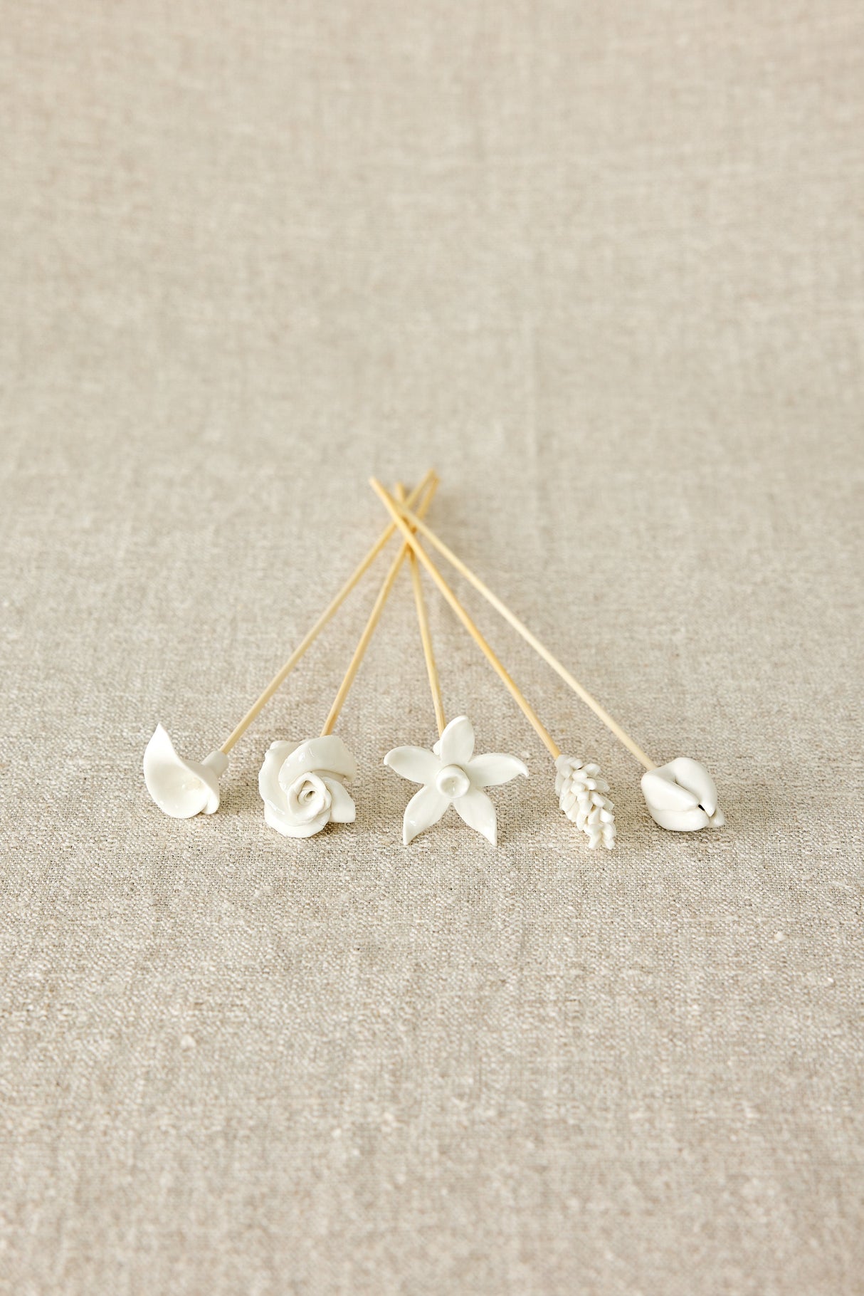 Country Flowers Bamboo Diffuser Sticks Set