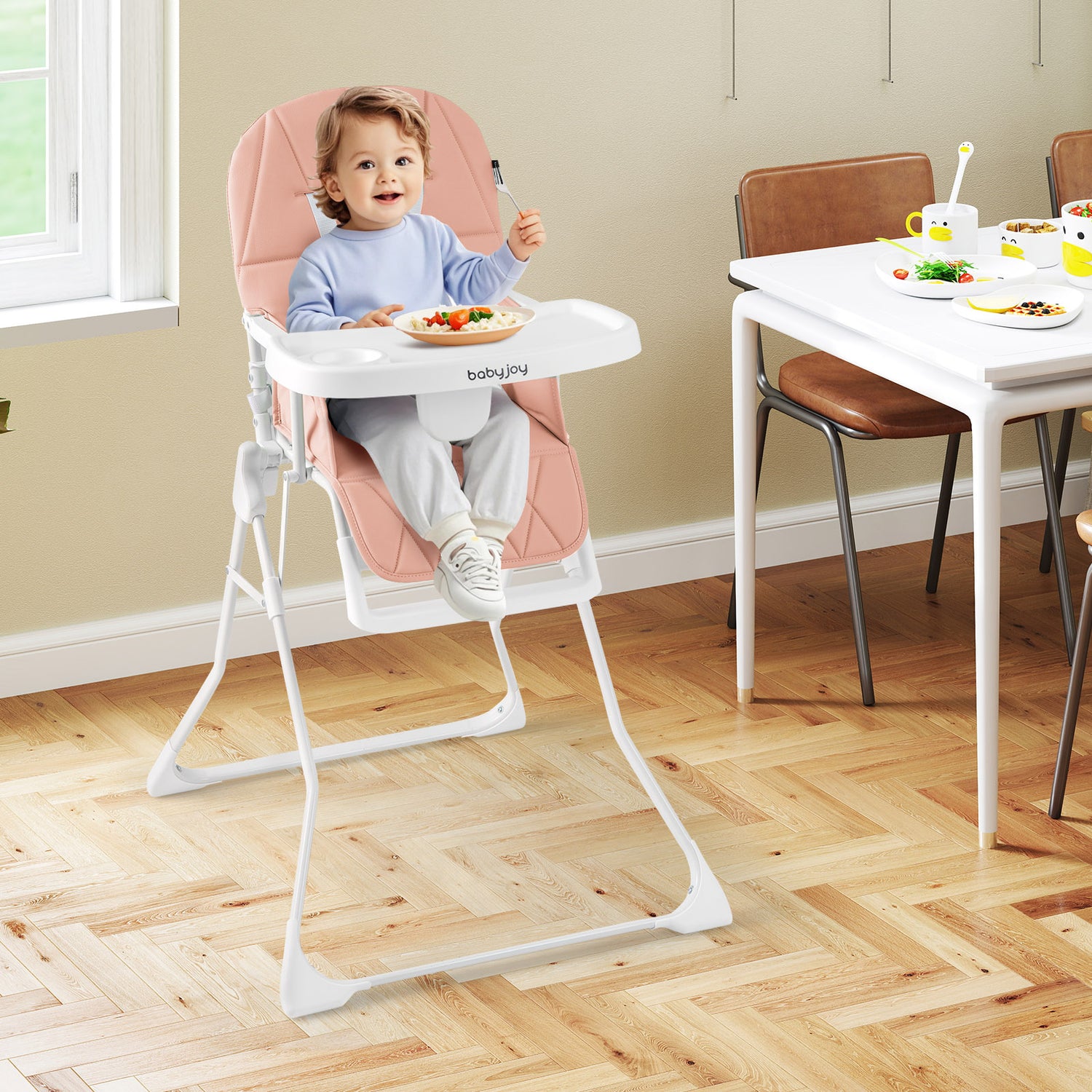 Easy Clean Compact Highchair with Removable Adjustable Tray and PU Seat Cushion