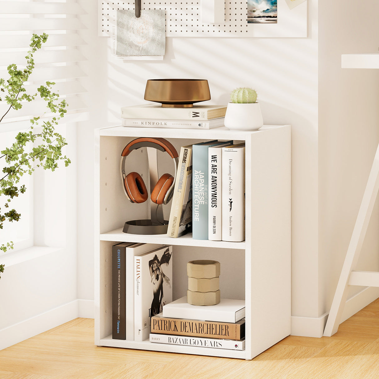 2-Layer Multifunctional Furniture Display Cabinet with Large Capacity Storage Space