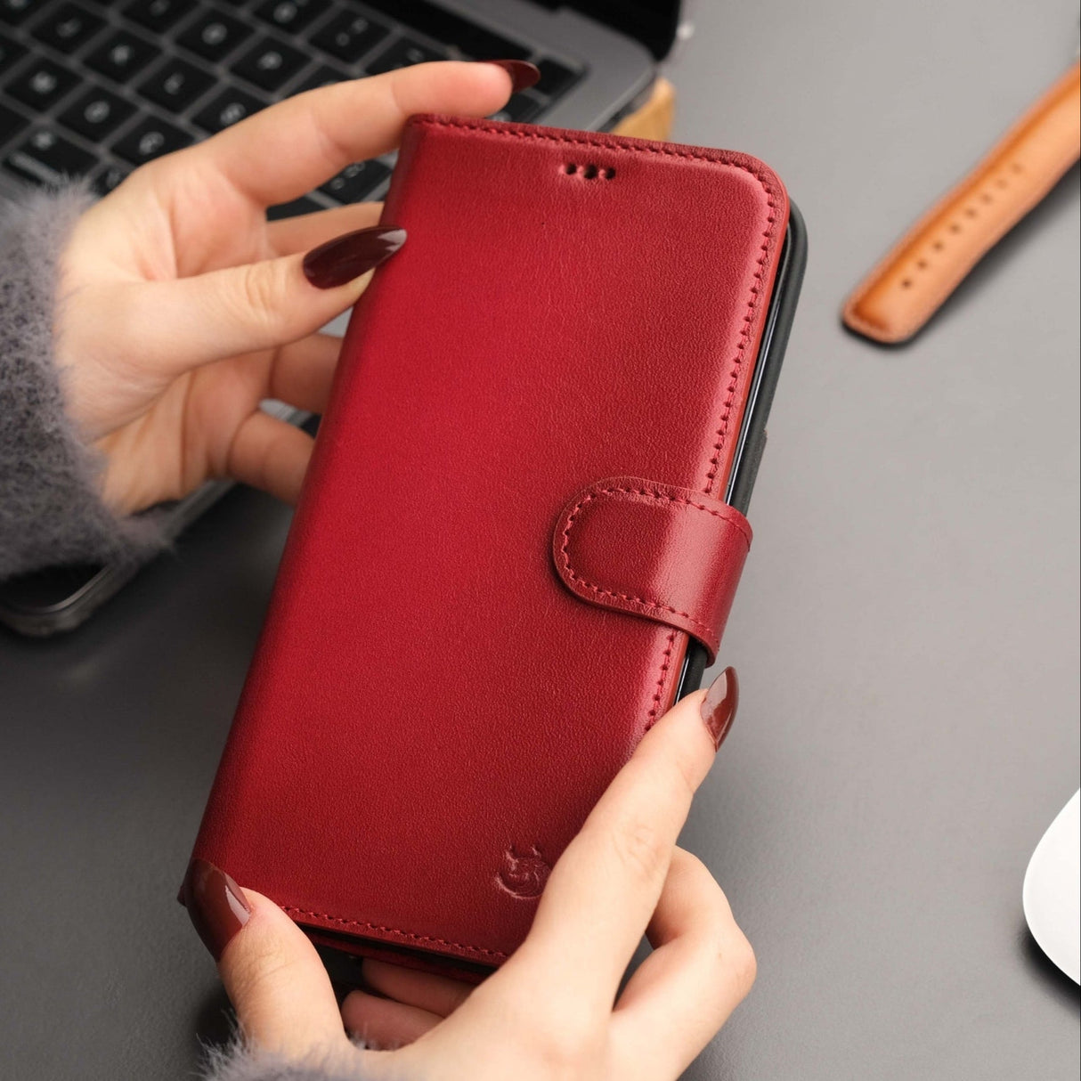 Casper iPhone 16 Plus Wallet Case Leather MagSafe