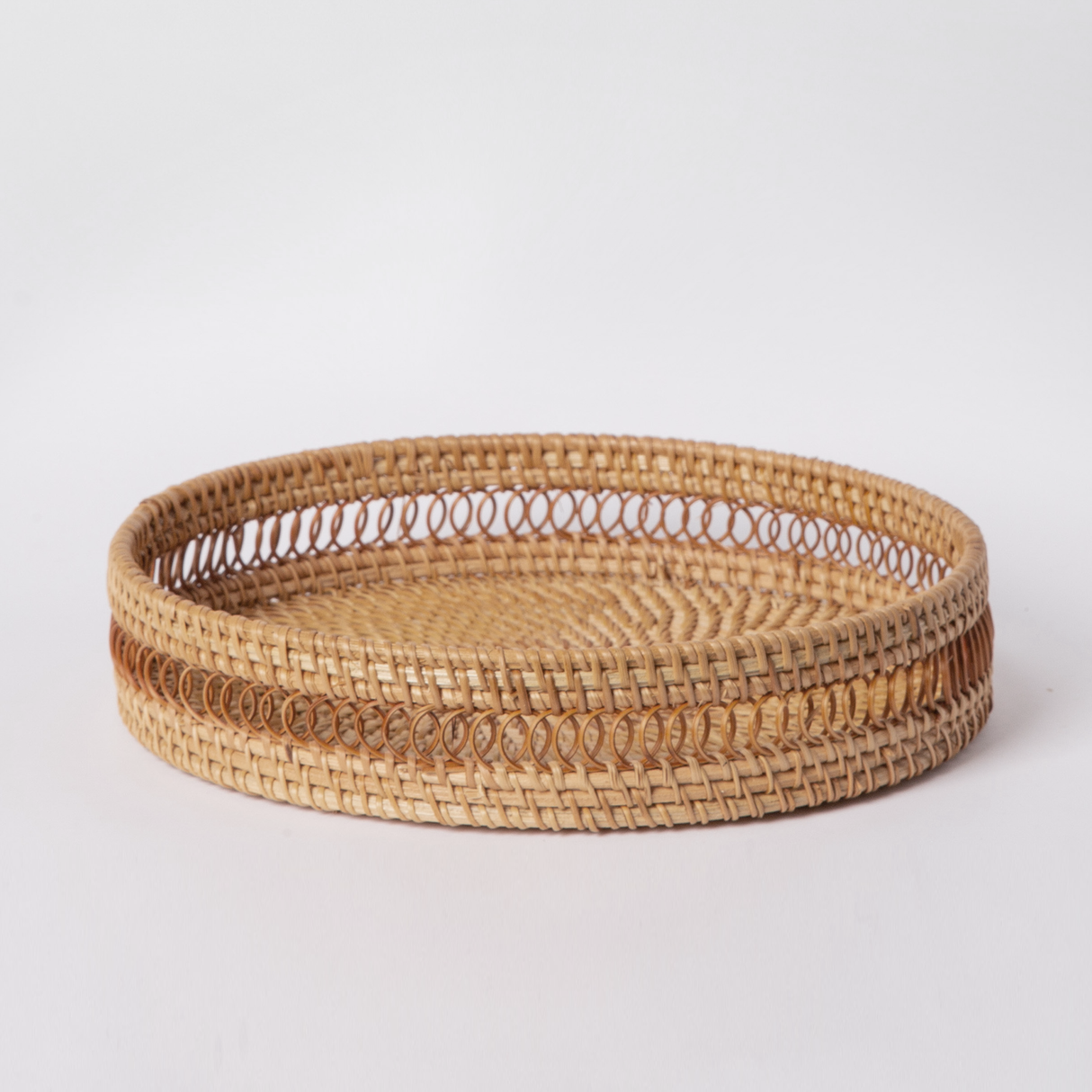 405 - Round Rattan Tray