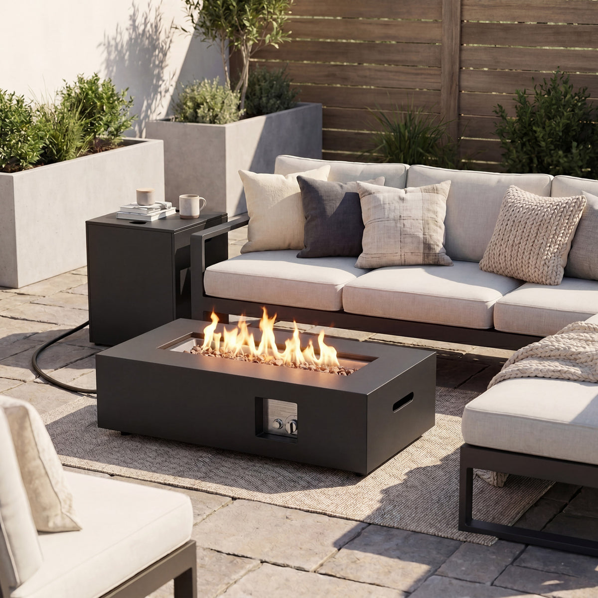 50 000 BTU Outdoor Rectangular Fire Table with Tank Holder