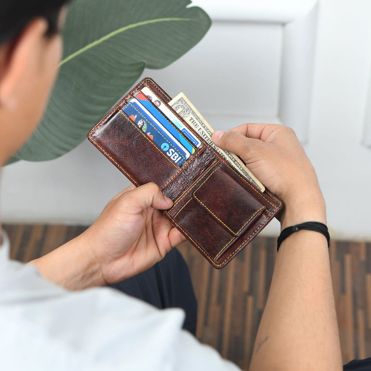 Ryan Classic Bi-Fold Wallet