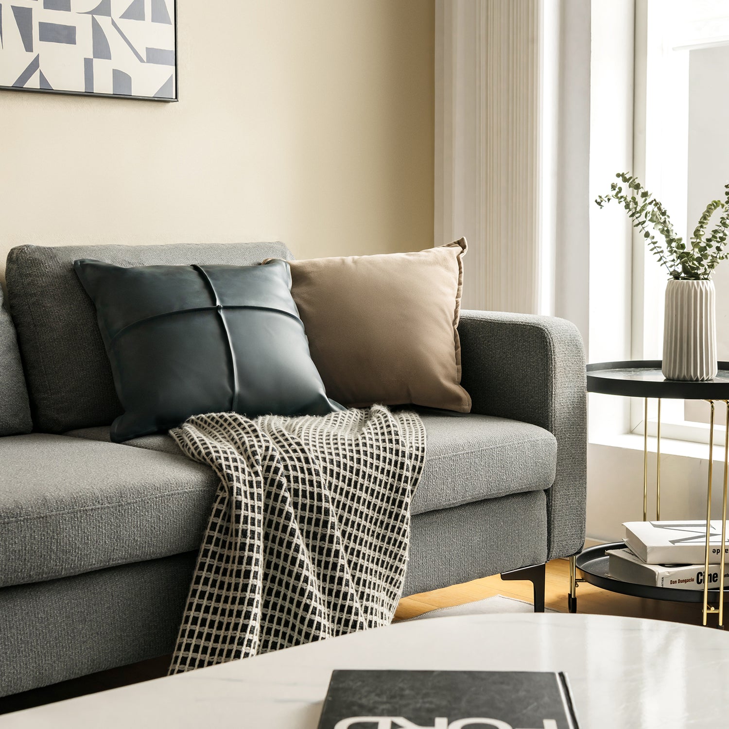 Modular 3-Seat L-shaped Sectional Sofa with Reversible Chaise and 2 USB Ports