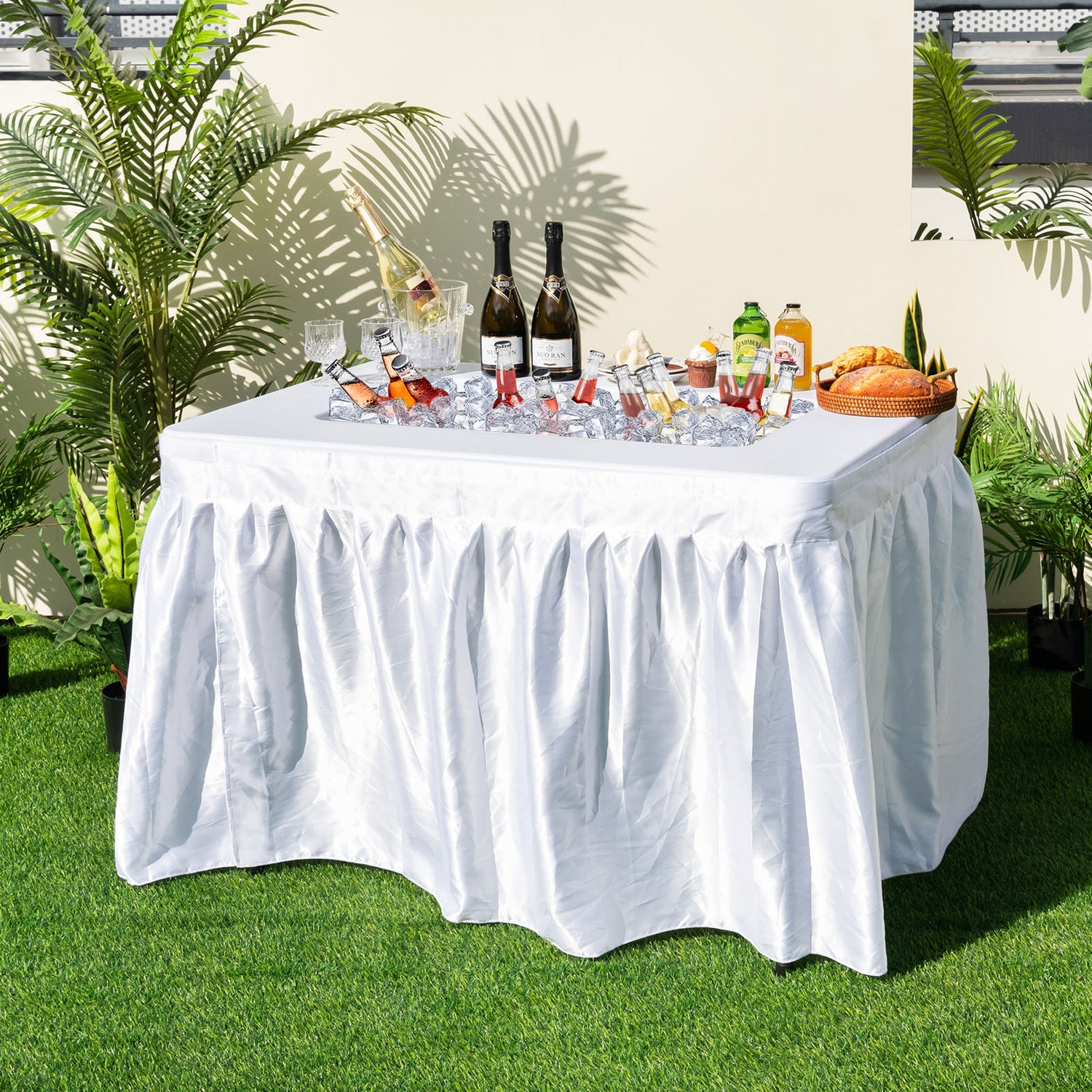 4 Feet Folding Ice Bin Table with Skirt for Camping Picnic Wedding with Ice Bucket-White