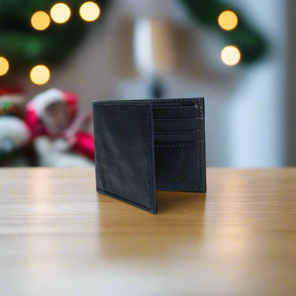 Juan Carlos | Men's Bifold Wallet