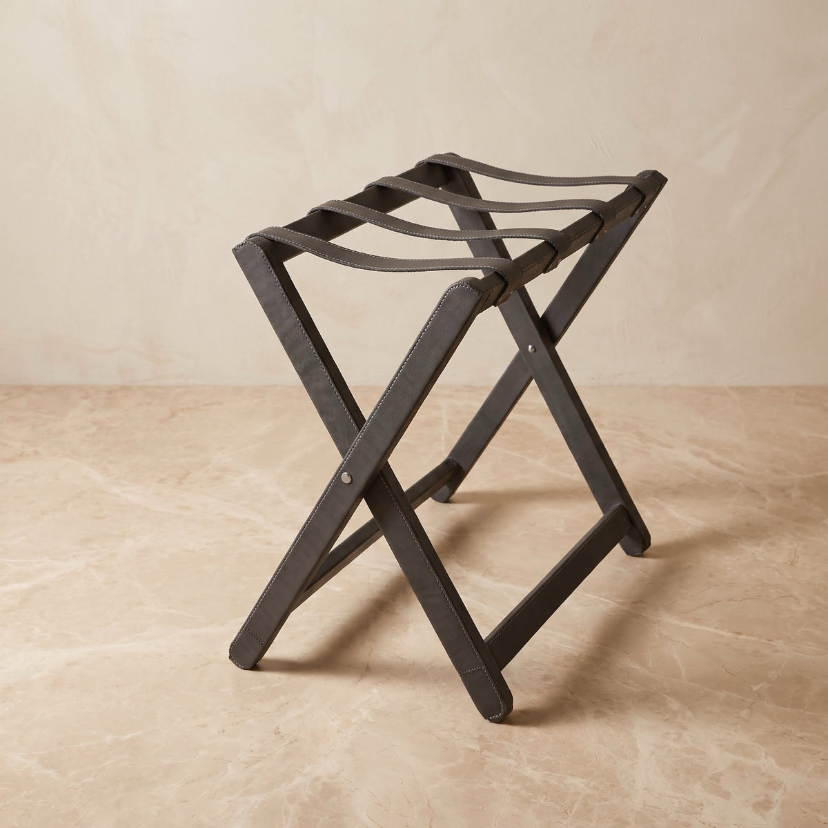 Maleta | Leather Luggage Rack