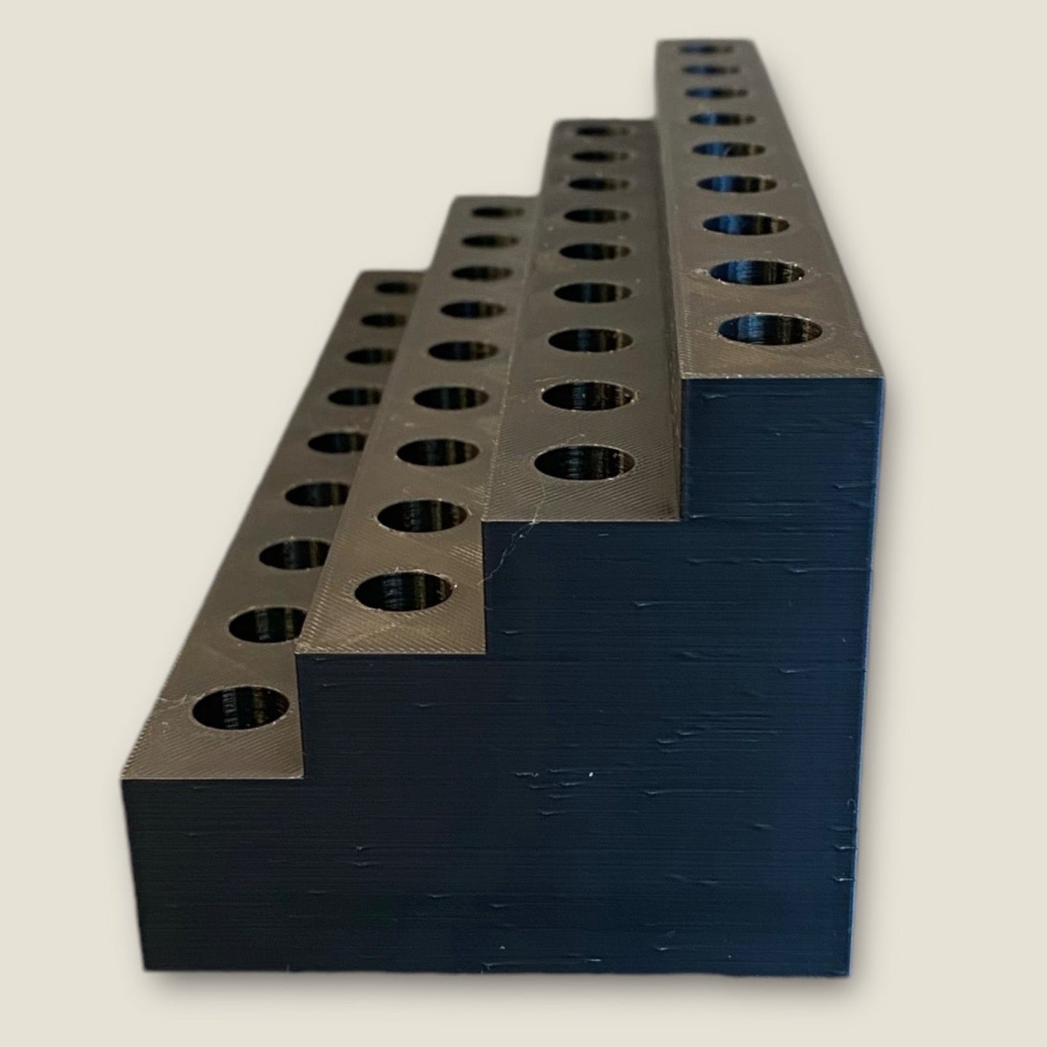 Ranger Distress Crayons Caddy For Tim Holtz Products