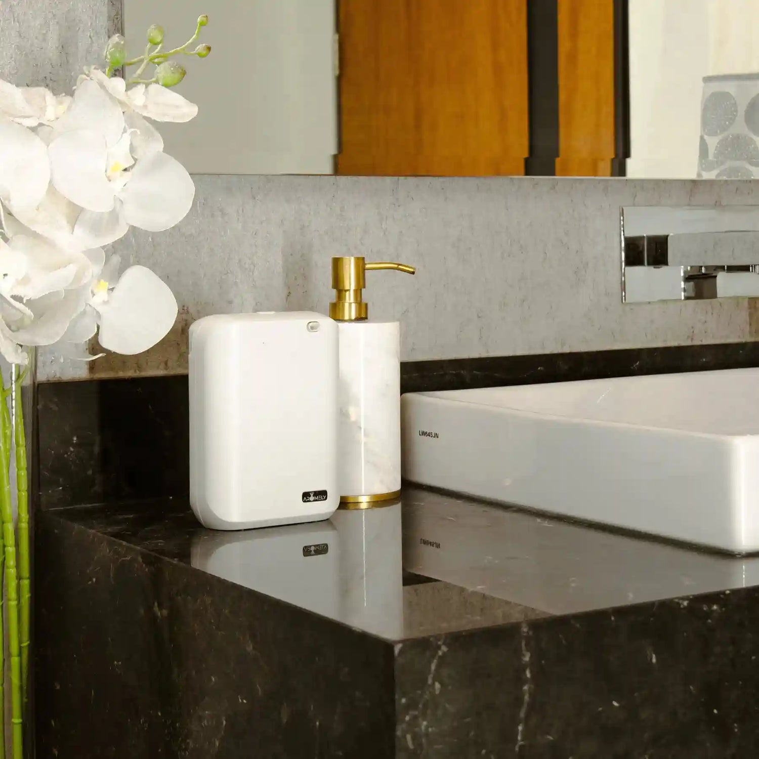 ARO X25 - Bluetooth Smart Scent Diffuser up to 1,000 Sqft.