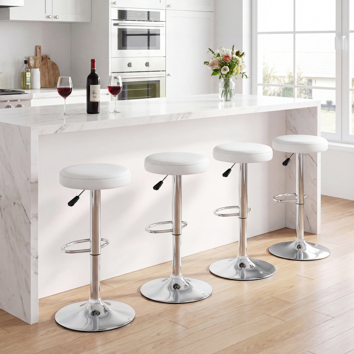 Height-adjustable Bar Stool with 360° Swivel for Kitchen & Dining