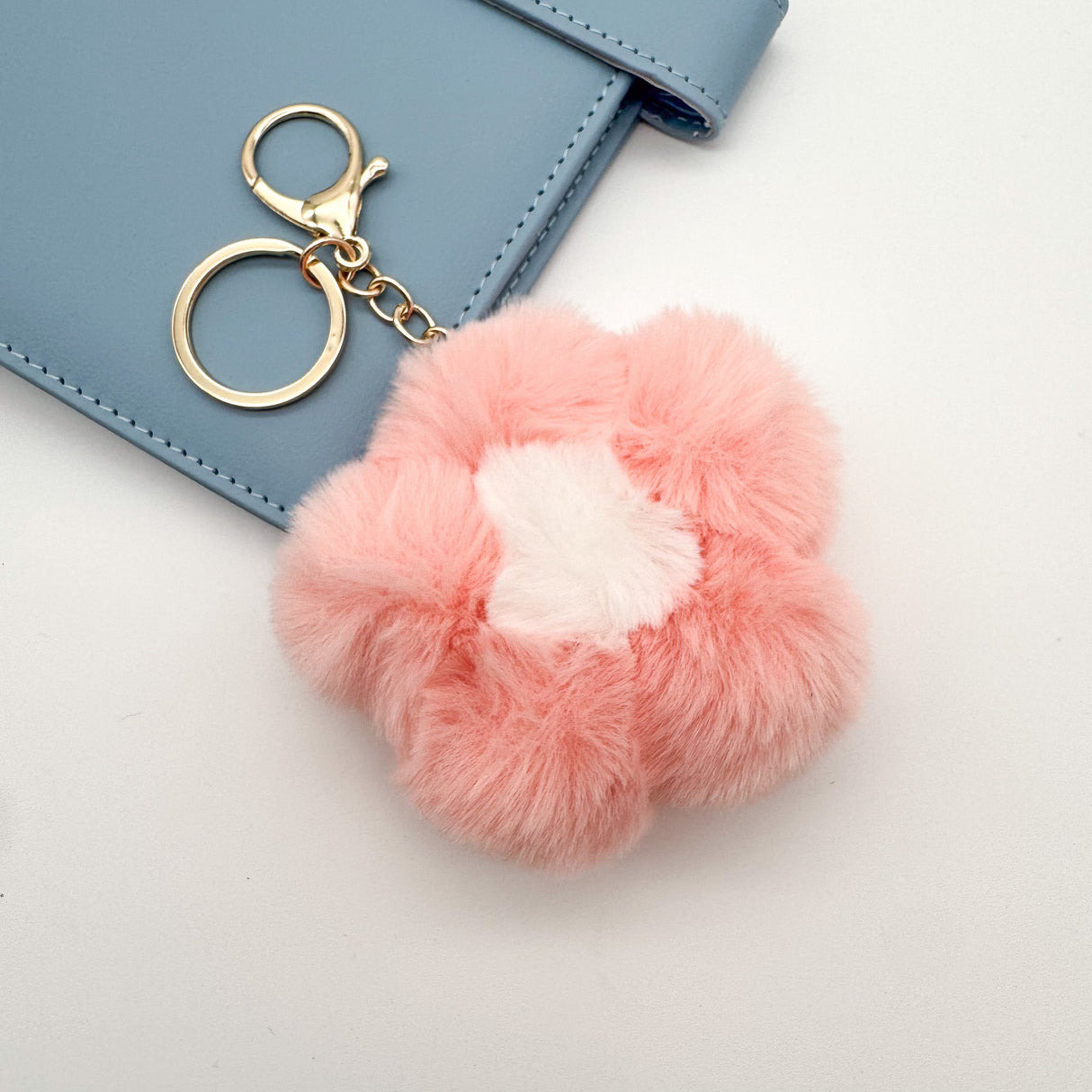 Flower Pom Pom Keychain