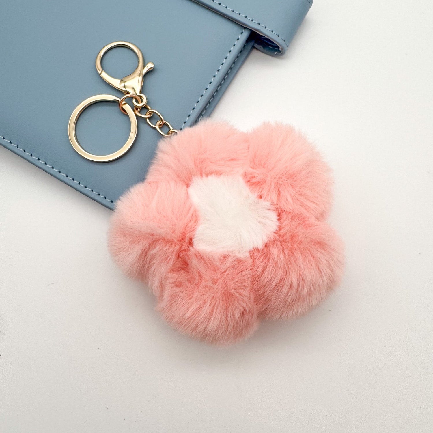 Flower Pom Pom Keychain