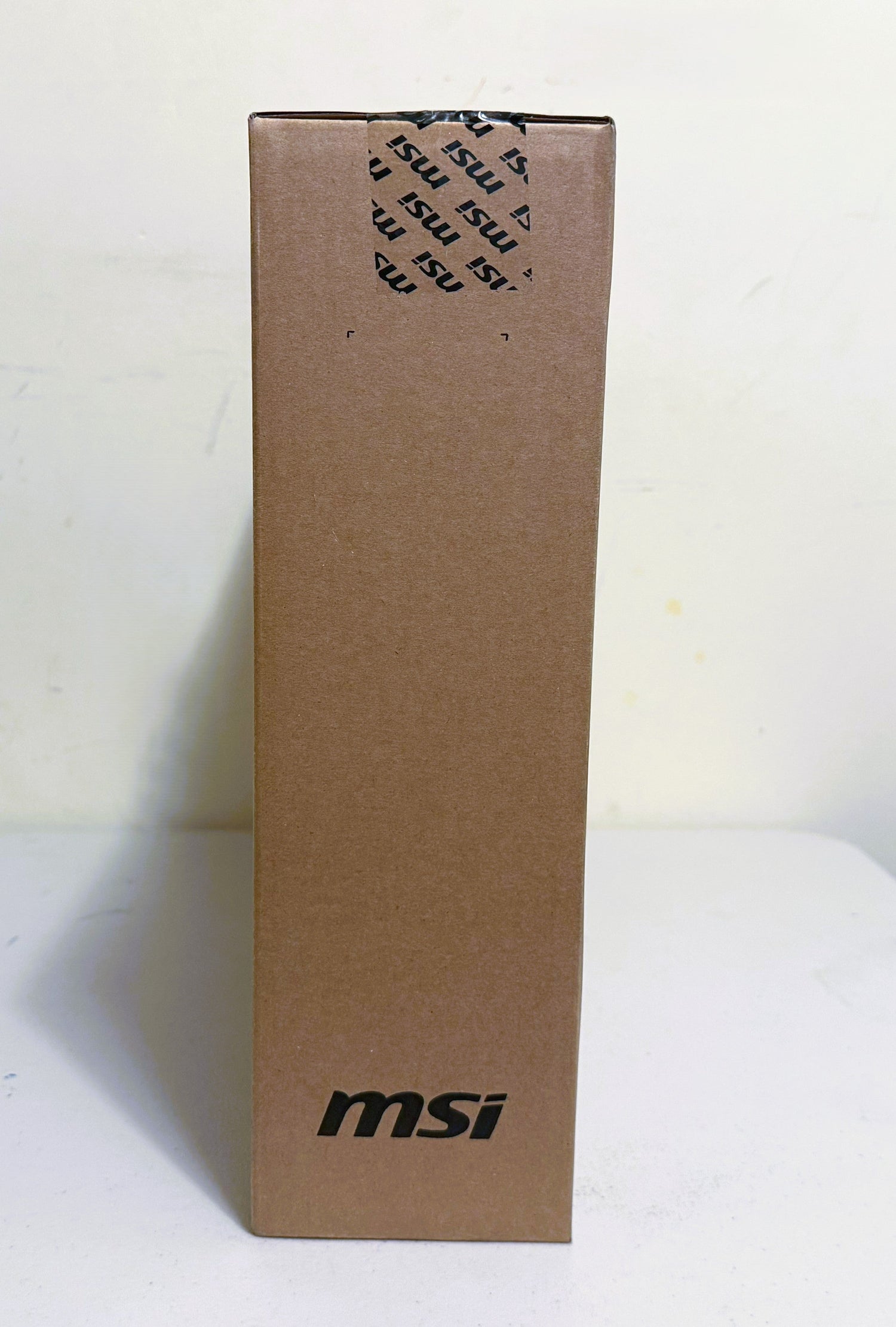 MSI Titan 18 HX AI A2XWJG-412US 18 5090 Gaming Laptop