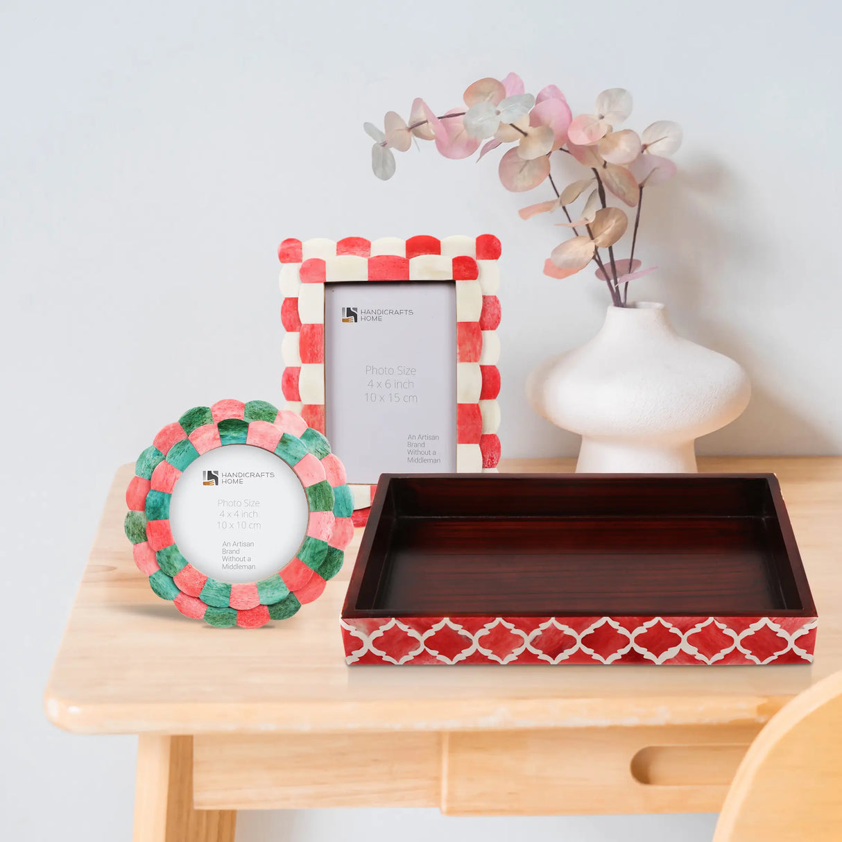 Chic Scalloped Frames & Moroccan Tray Decor Combo