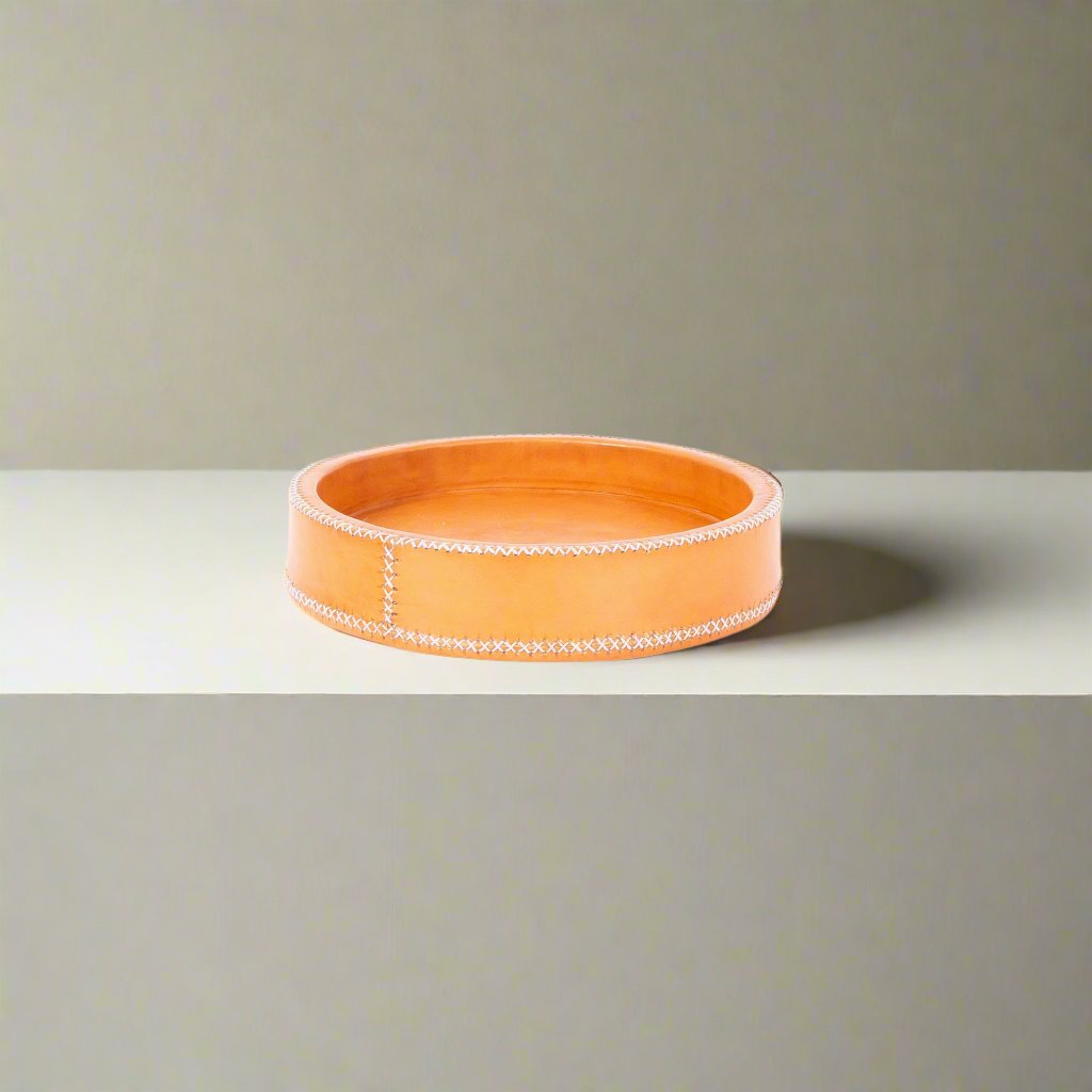 Piki | 8.5" Cedar Wood + Leather Round Tray