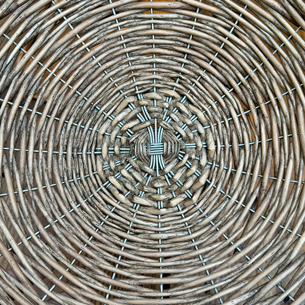 Round Willow Riser