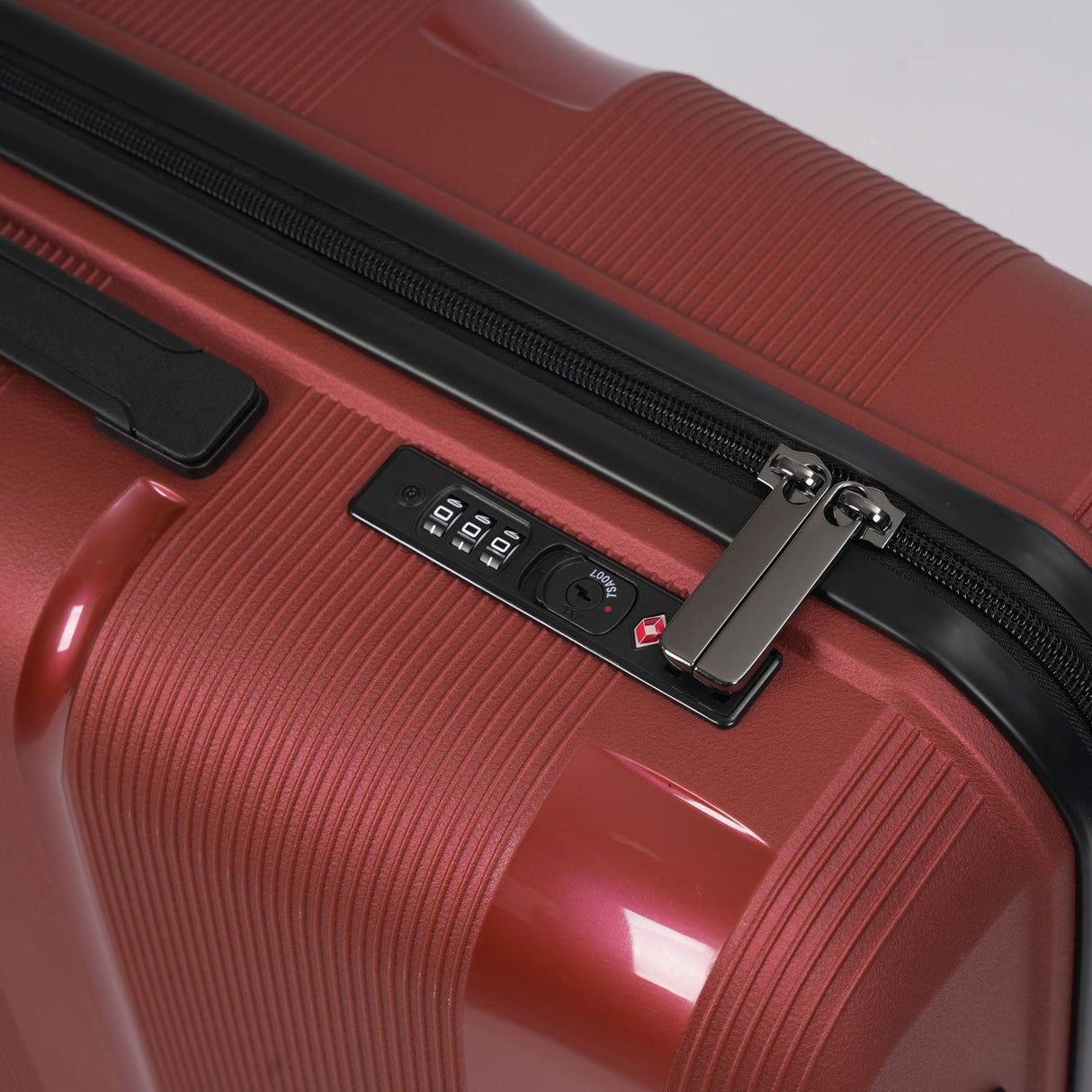 20-inch Red Carry-On Hardcase Roller Luggage