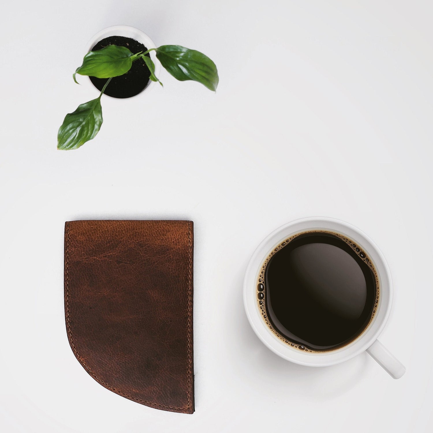 Rogue Front Pocket Wallet in Moose Leather