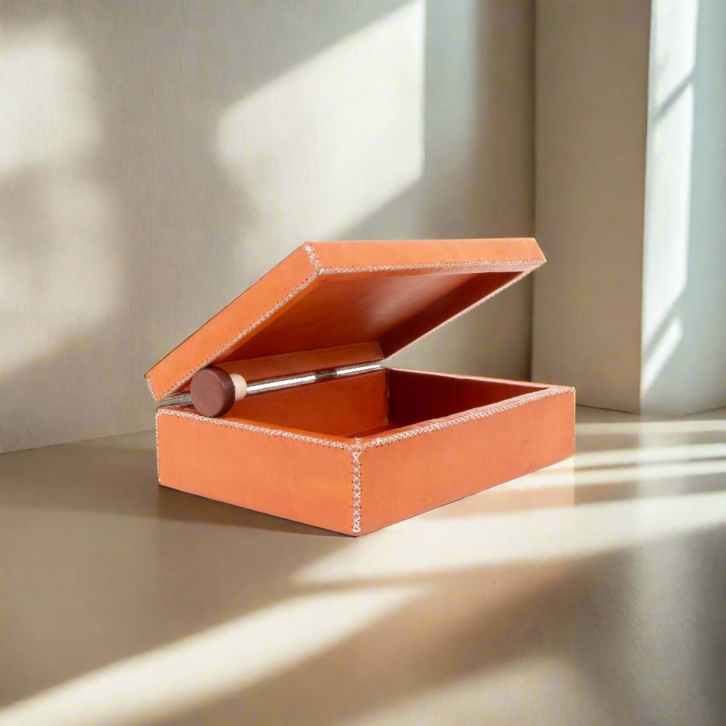 Siete Cajas | Cedar & Leather Box