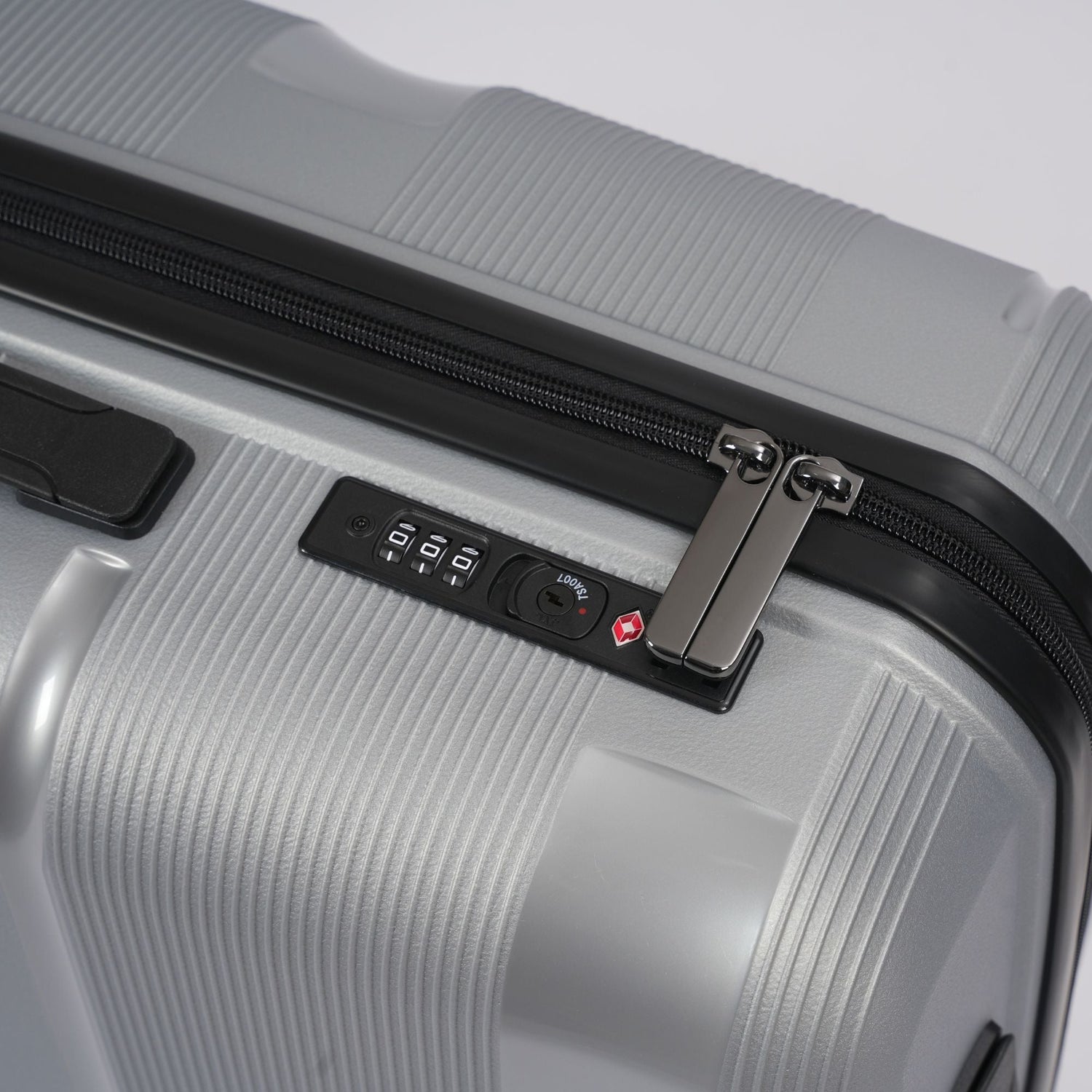 24-inch Silver Hardcase Roller Luggage