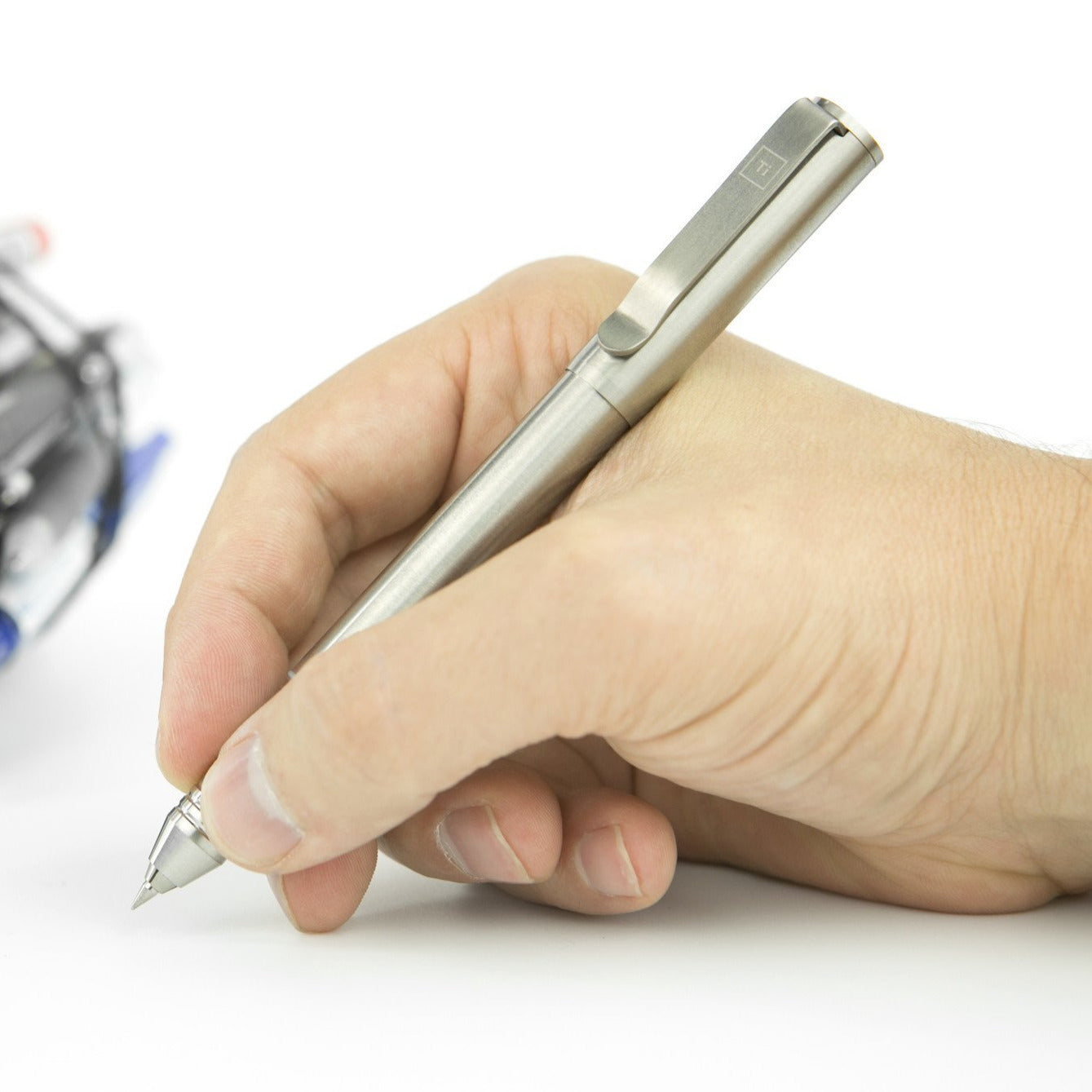 Ti Arto : The Ultimate Refill Friendly Pen