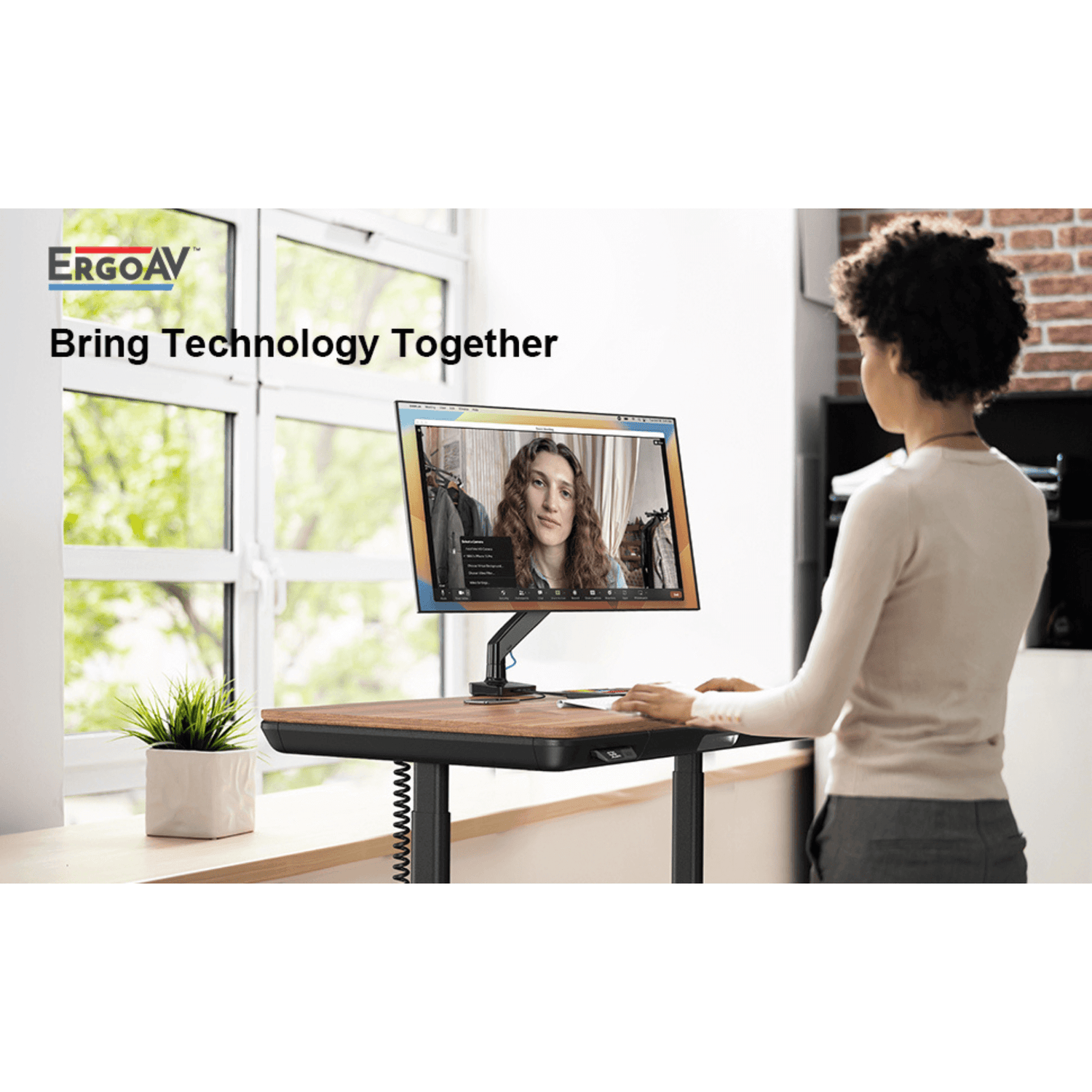ErgoAV ErgoLink Motion Desk Mount for Single Monitors up to 34" and 22 lbs