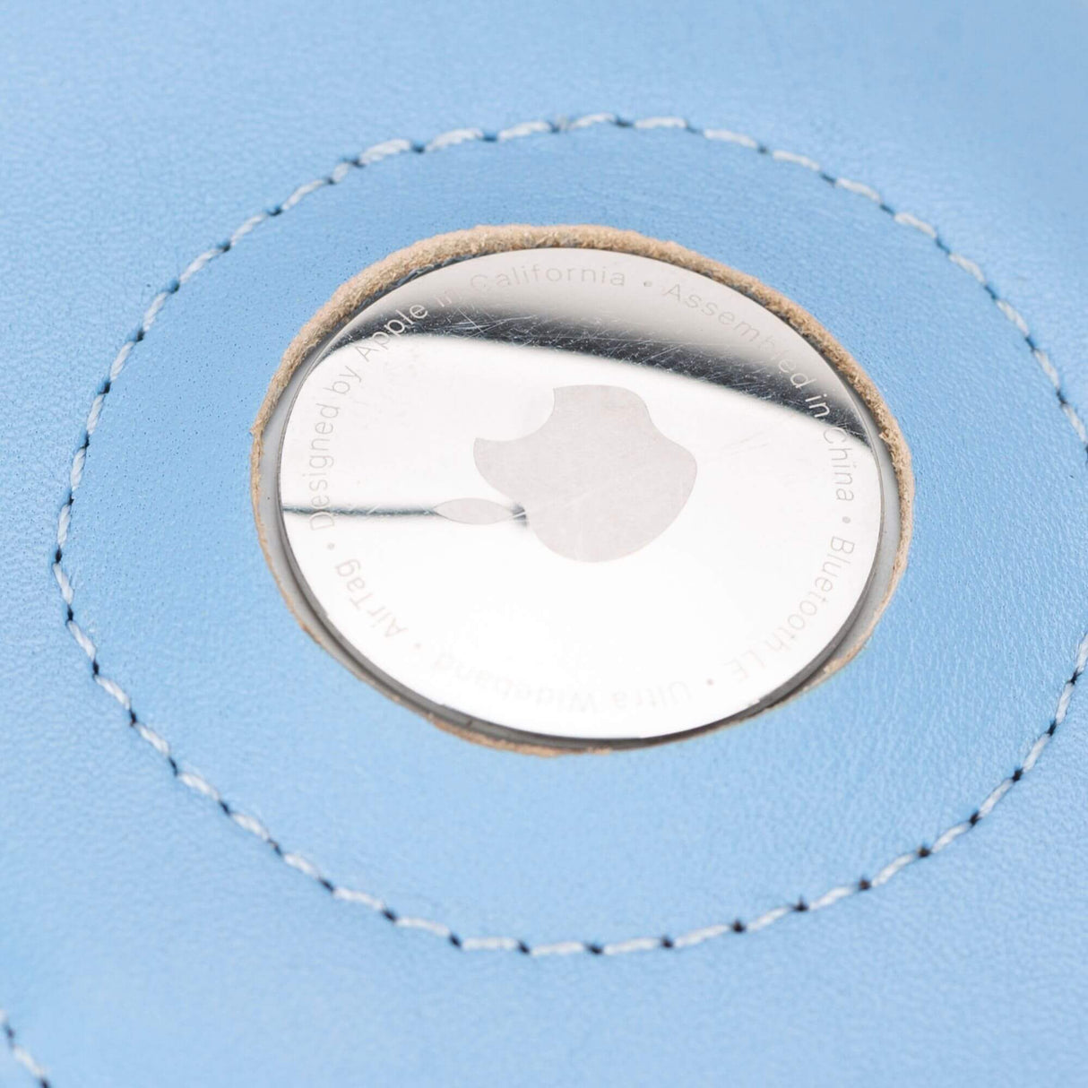 Douglas Genuine Leather Pop-Up Wallet with AirTag Slot - RFID Blocking Cardholder