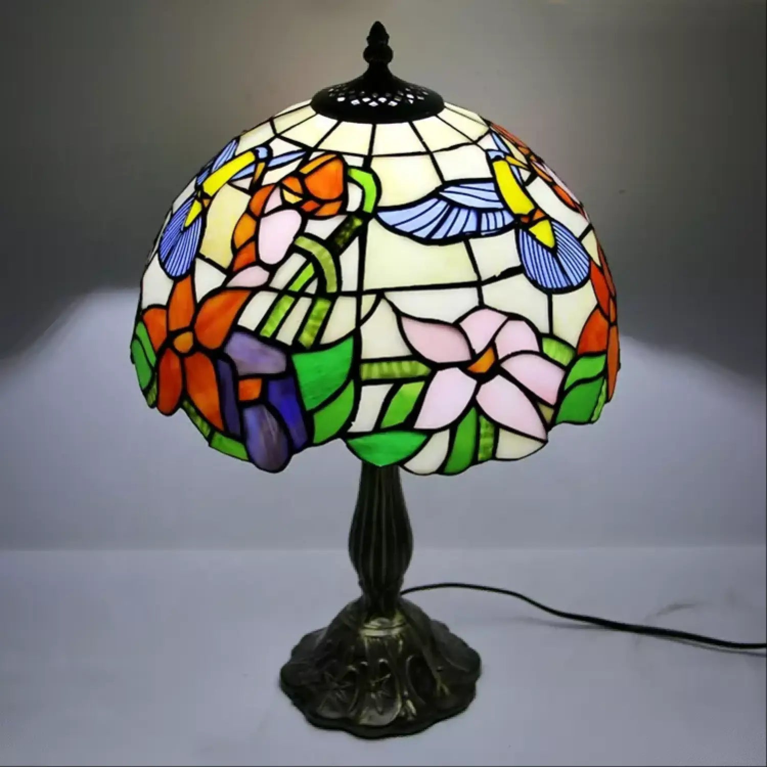 Elegant Flower Tiffany Lamp Glass Tabletop