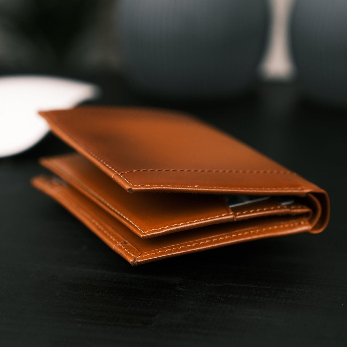 Glendo Apple AirTag Slot Leather Wallet, Handcrafted, Unisex