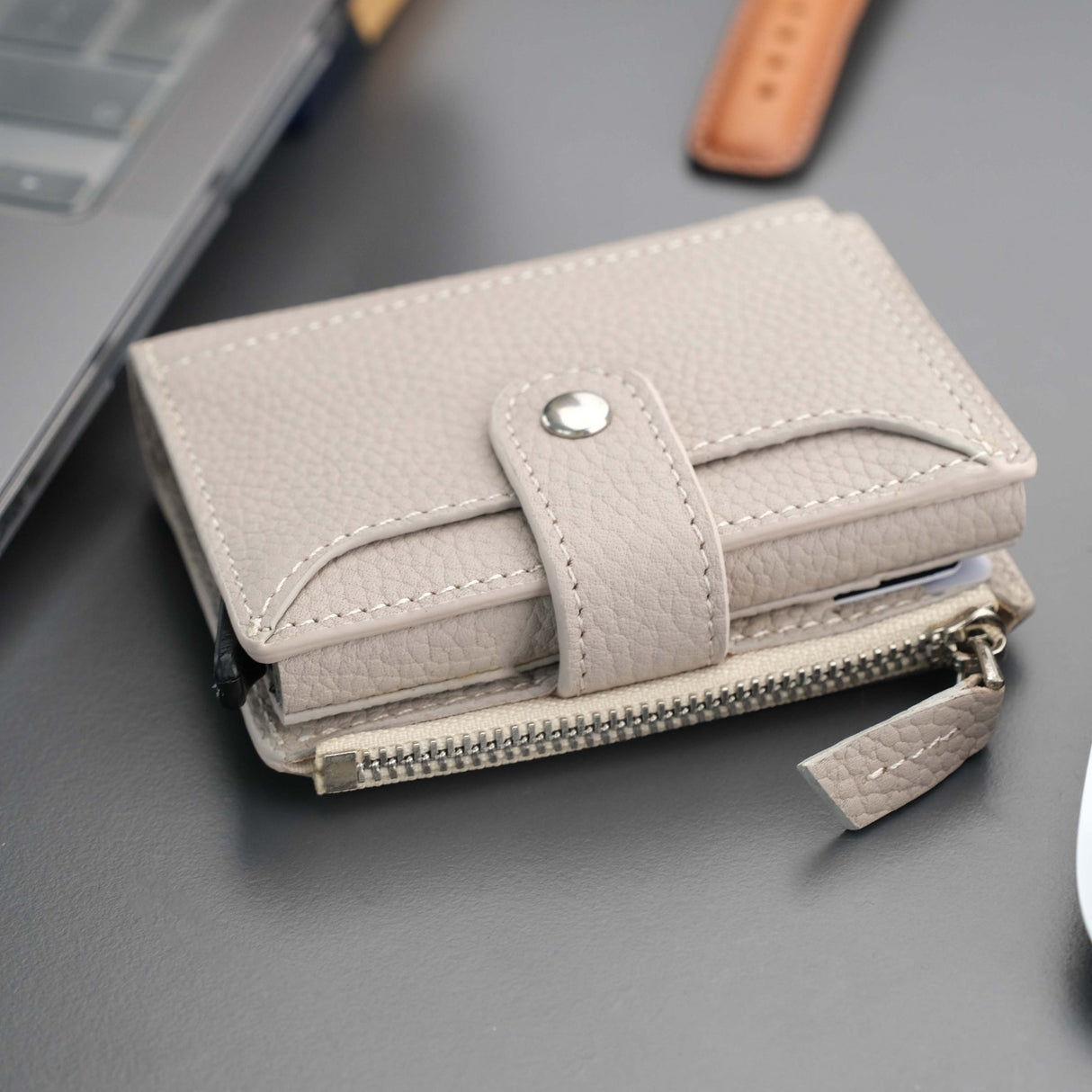 Glenrock Mink Leather Pop-up Cardholder Wallet