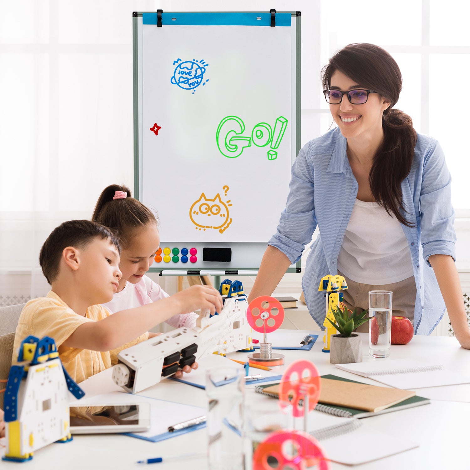 Height-Adjustable Mobile Whiteboard with Round Stand Paper Clips