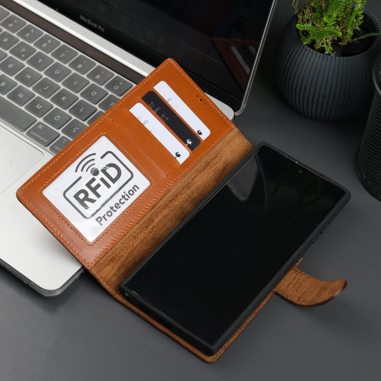 Leather Samsung Galaxy S25 Ultra Wallet Case | Buffalo