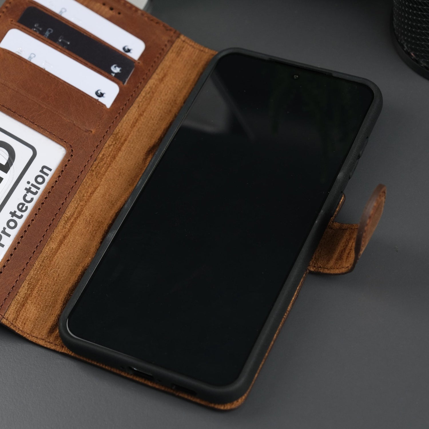 Leather Samsung Galaxy S25 Wallet Case | Buffalo