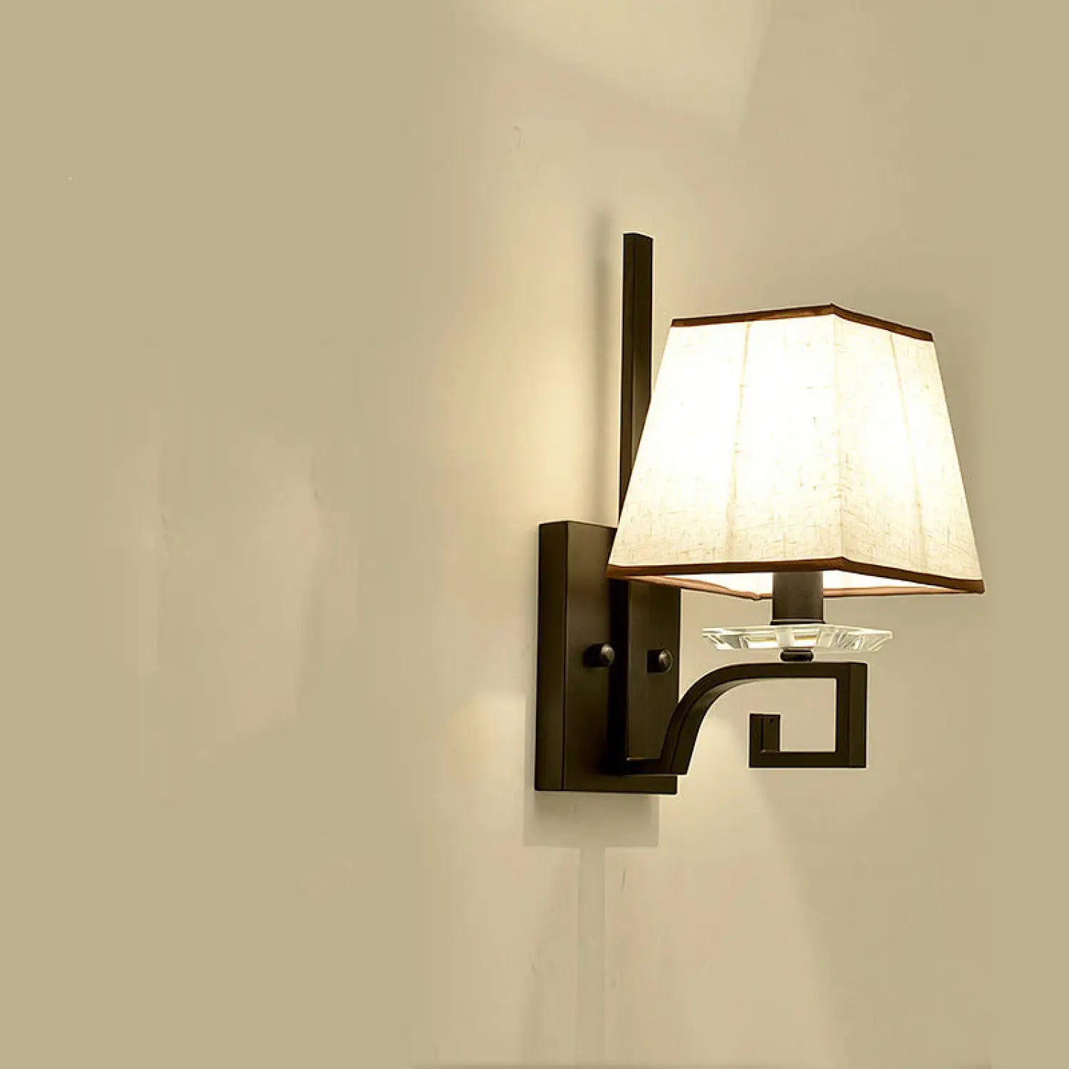 Outdoor Wall Light Mount with Retro Style for Garden and Balcony
