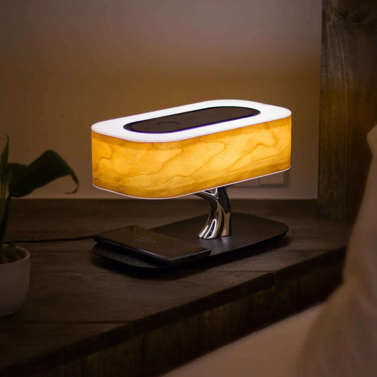 Tree Table Lamp - Bluetooth Speaker & Wireless Charger