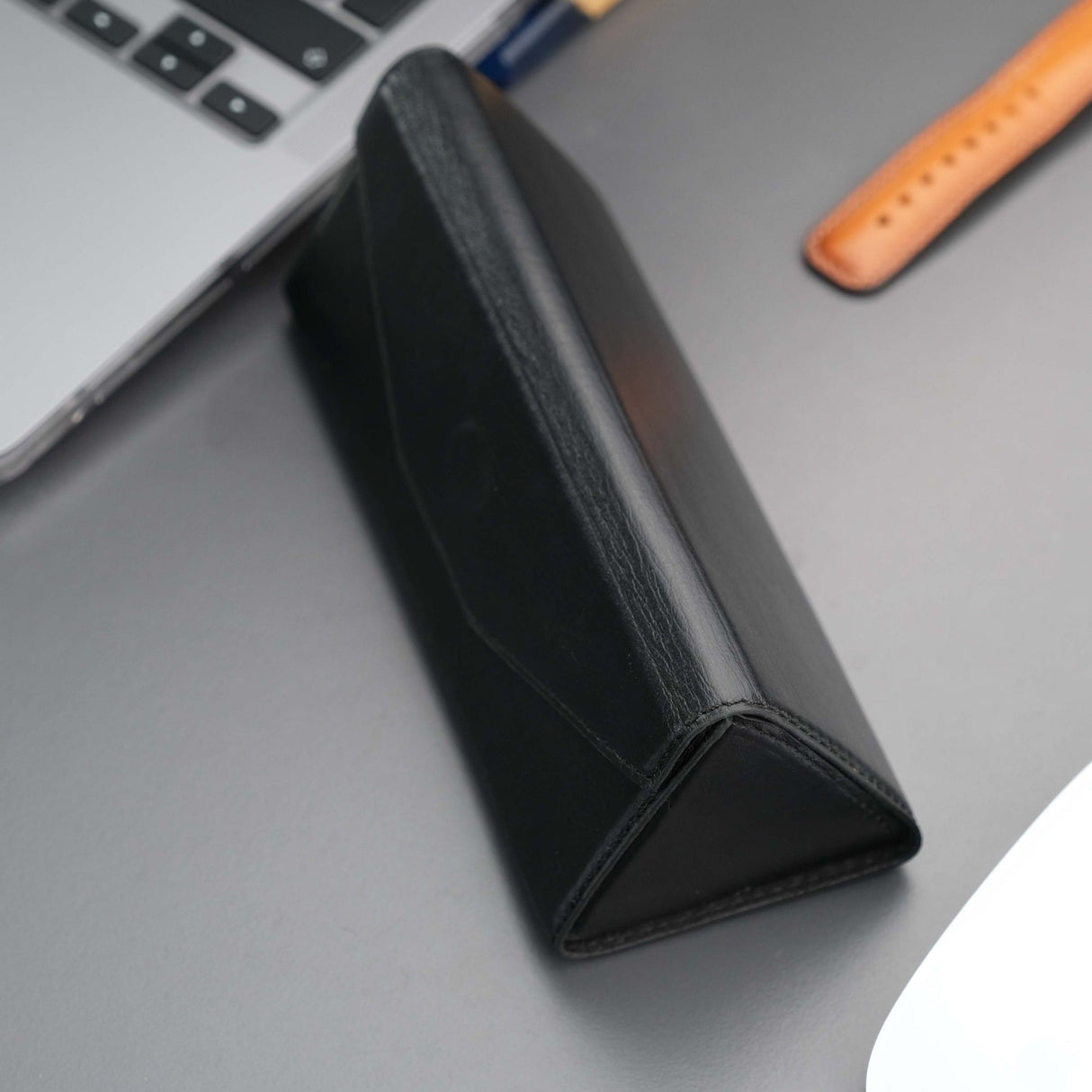 Triangle Leather Glasses Case – Vintage Eyewear Holder