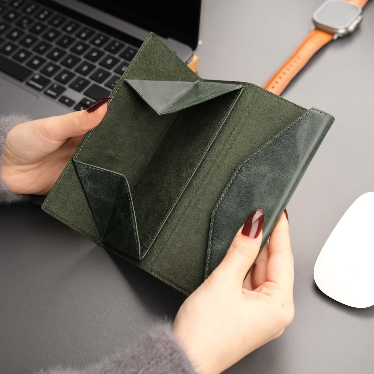 Triangle Leather Glasses Case – Vintage Eyewear Holder