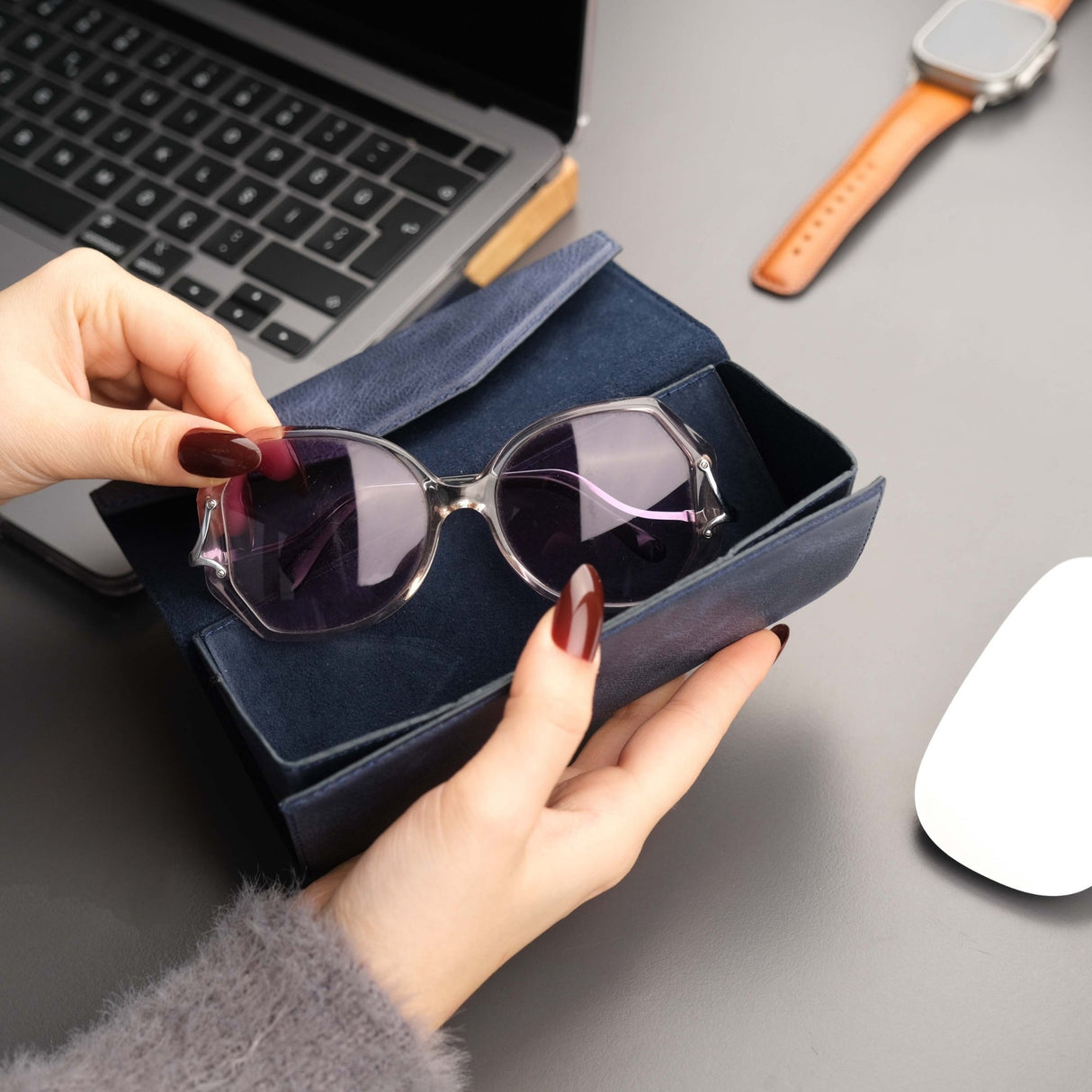 Triangle Leather Glasses Case – Vintage Eyewear Holder