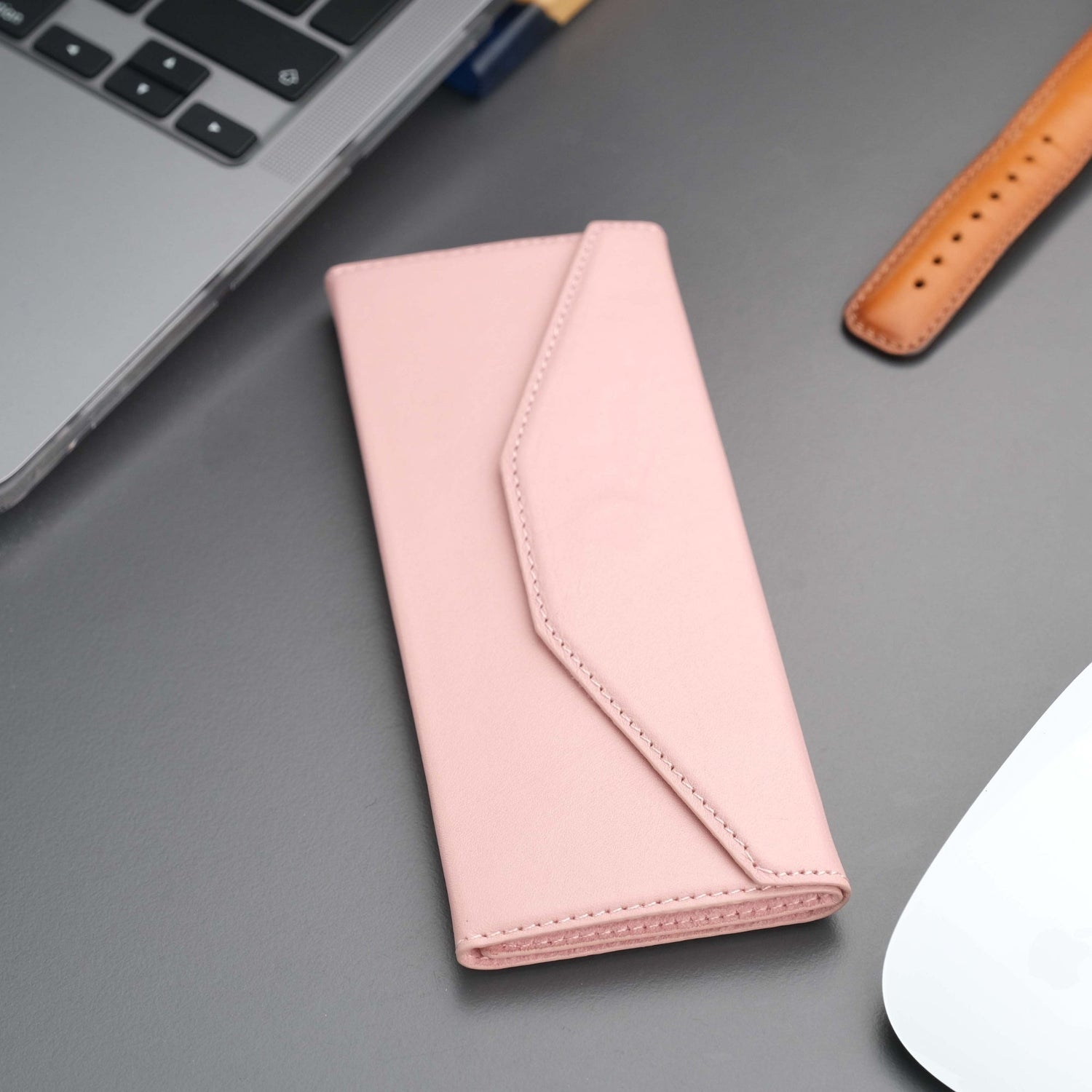 Triangle Leather Glasses Case – Vintage Eyewear Holder