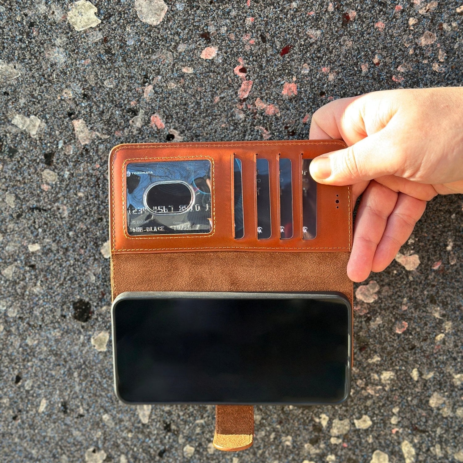 Vegas Premium Leather iPhone 15 Wallet Case with MagSafe | Detachable RFID Blocking Luxury Wallet