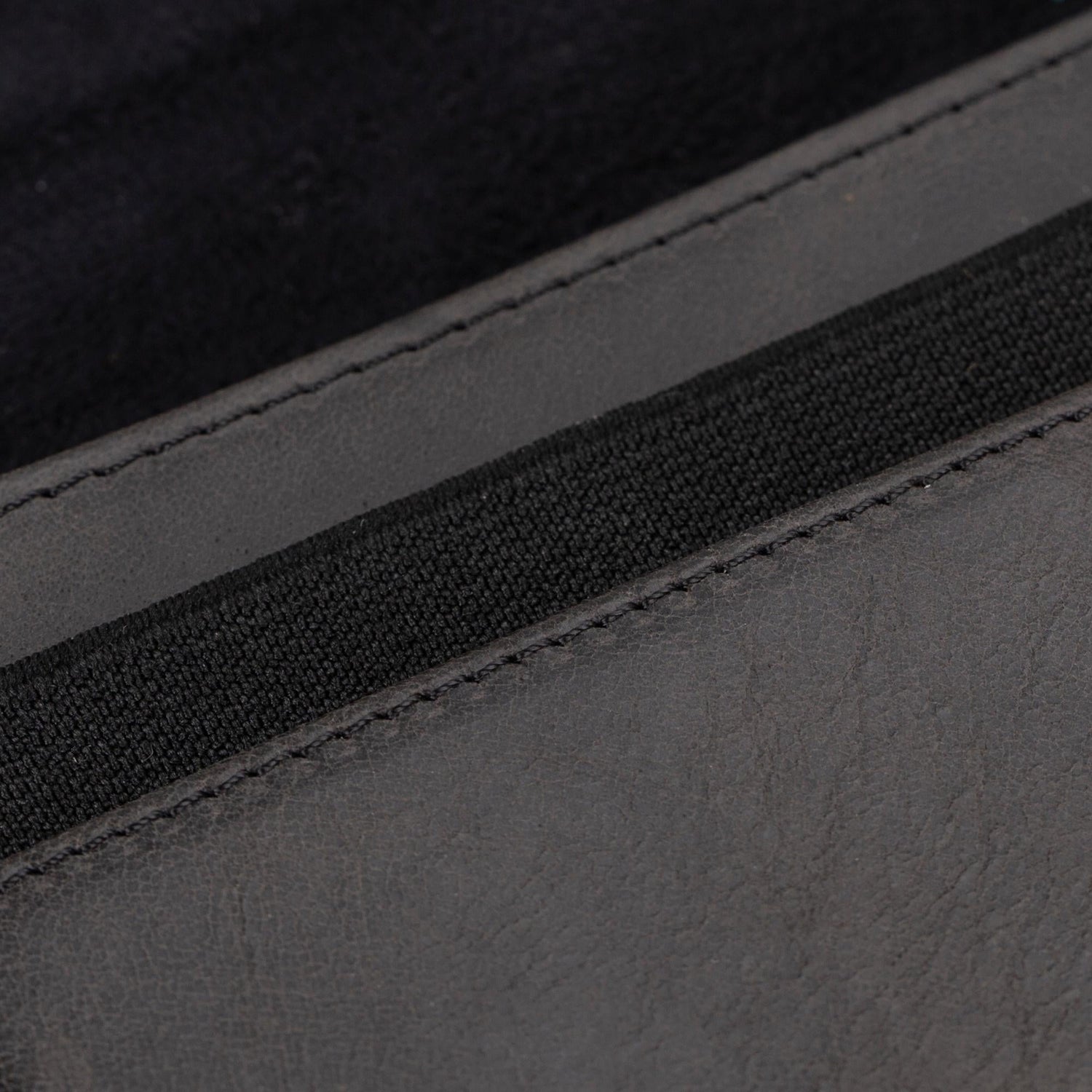 Yonkers Security Belt-Mounted Leather Phone Holster