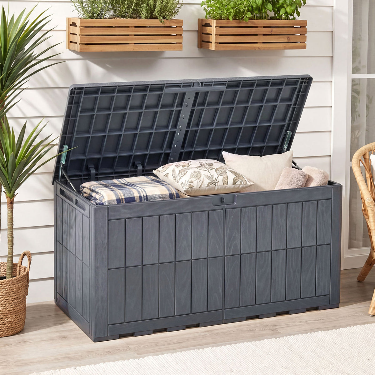Outdoor Deck Box with Lid and Handles for Garden Tools