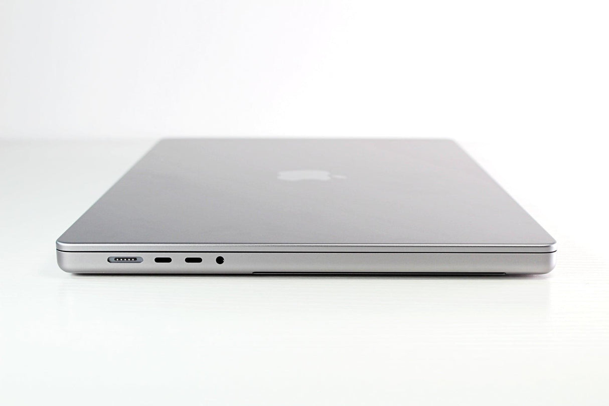 MacBook Pro (2021) 16-inch – Apple M1 Pro 10-Core CPU & 16-Core GPU – Space Gray