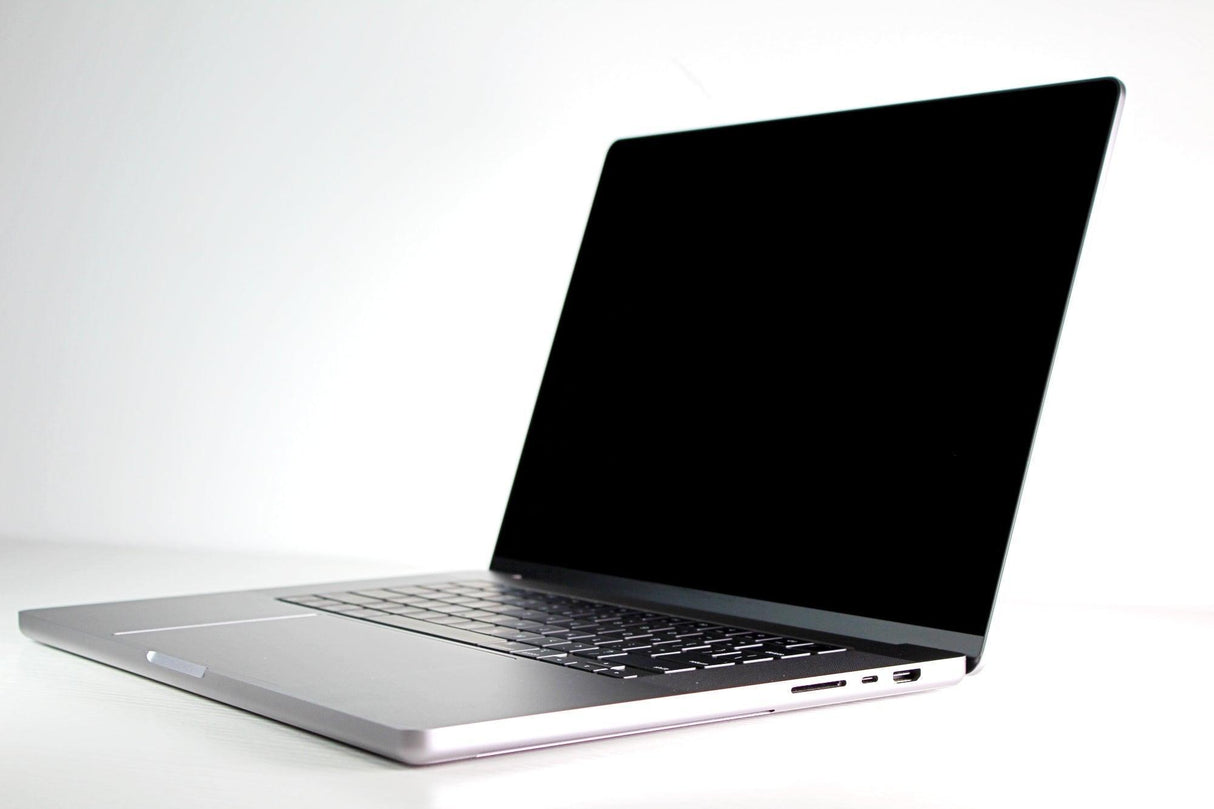 MacBook Pro (2021) 16-inch – Apple M1 Pro 10-Core CPU & 16-Core GPU – Space Gray