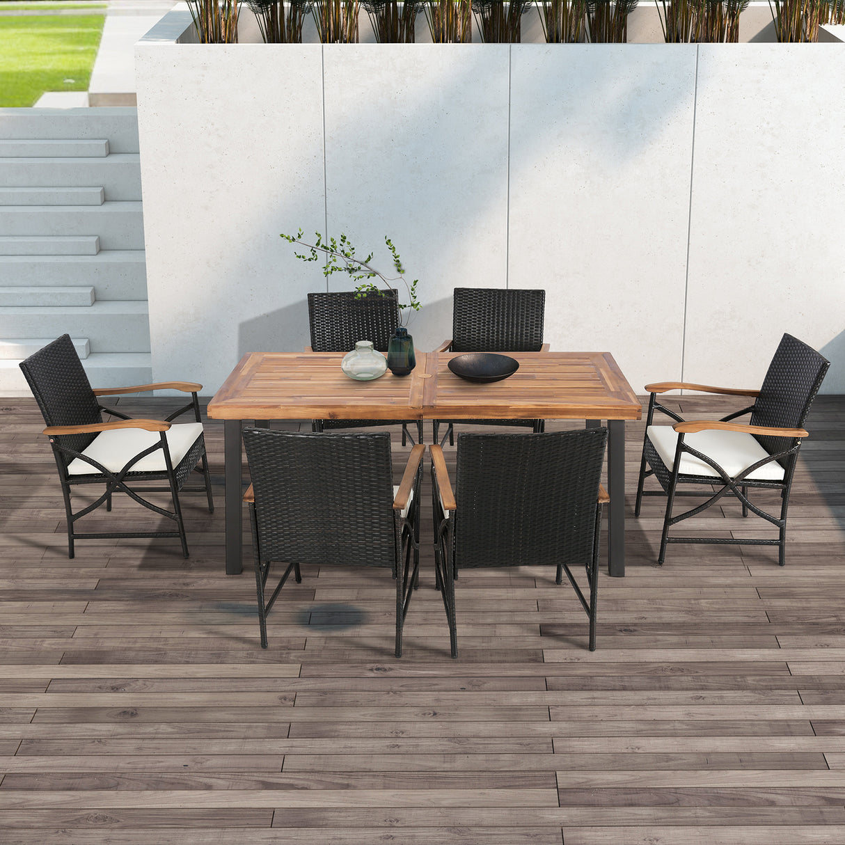 Set of 2/4 Patio Wicker Dining Chairs with Soft Zippered Cushion