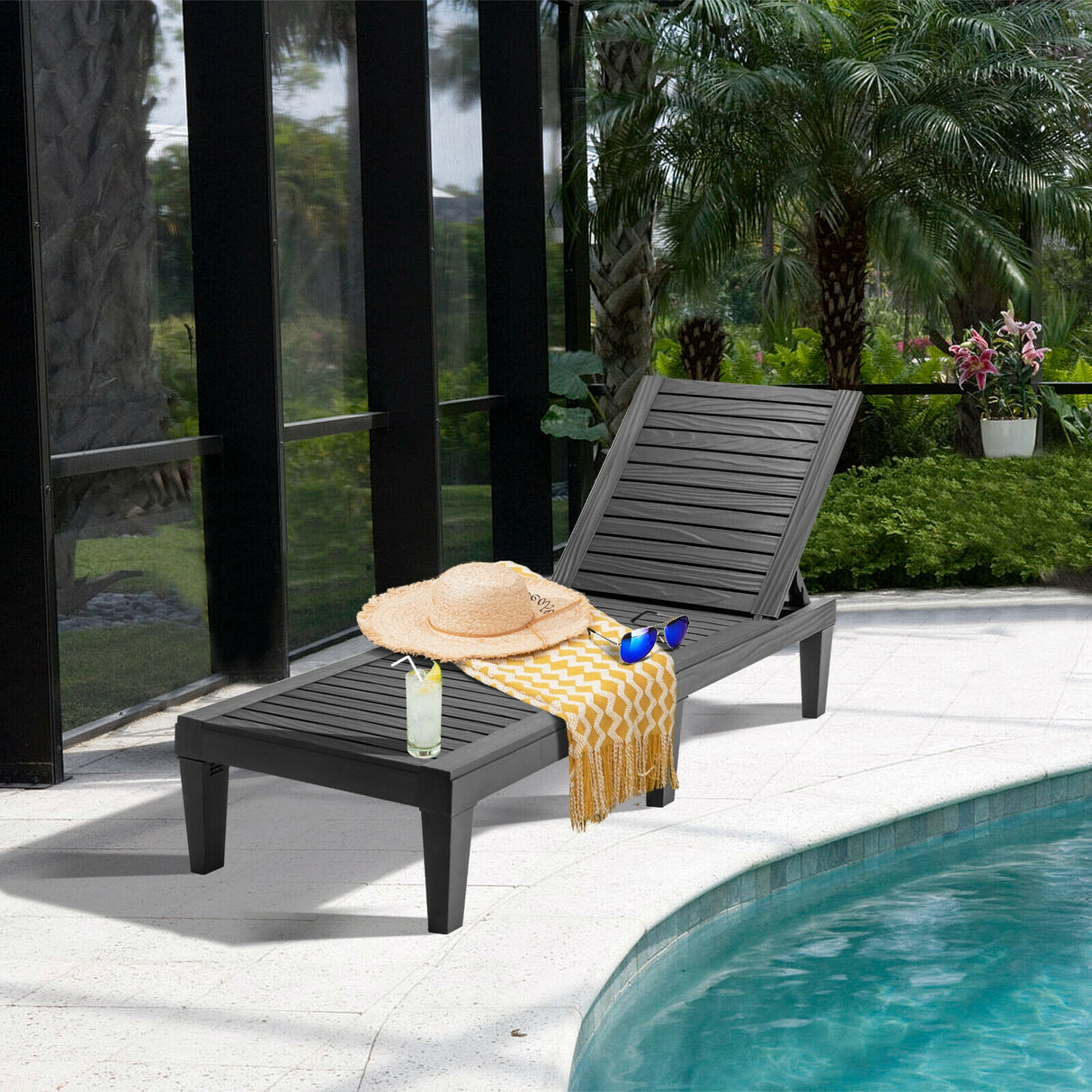 Outdoor Recliner Chair with 5-Position Adjustable Backrest