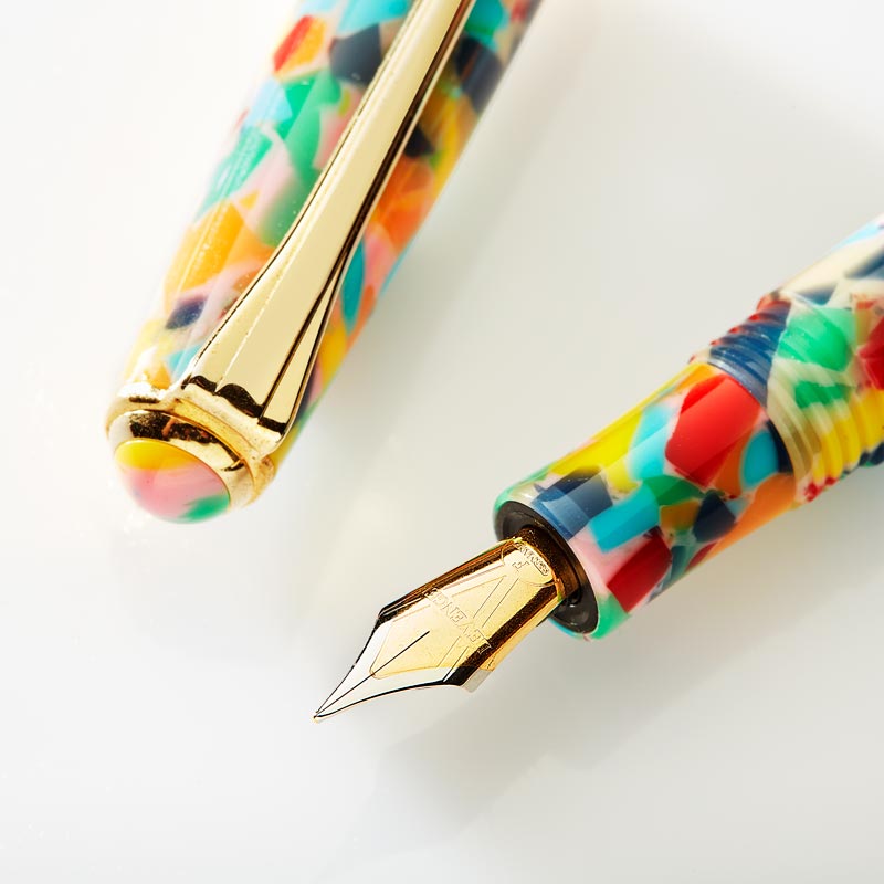 True Writer Classic Chromatic Fountain Pen