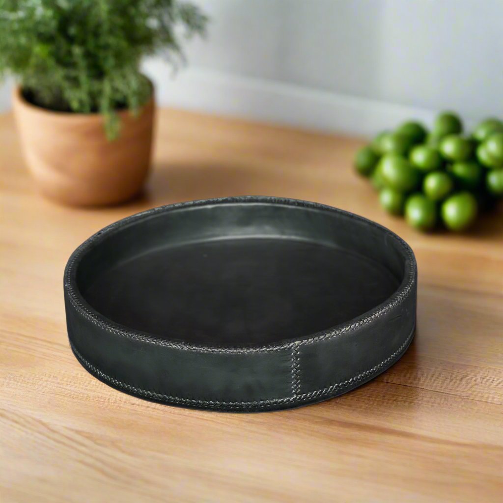 Arco | 13" Cedar Wood & Leather Round Tray