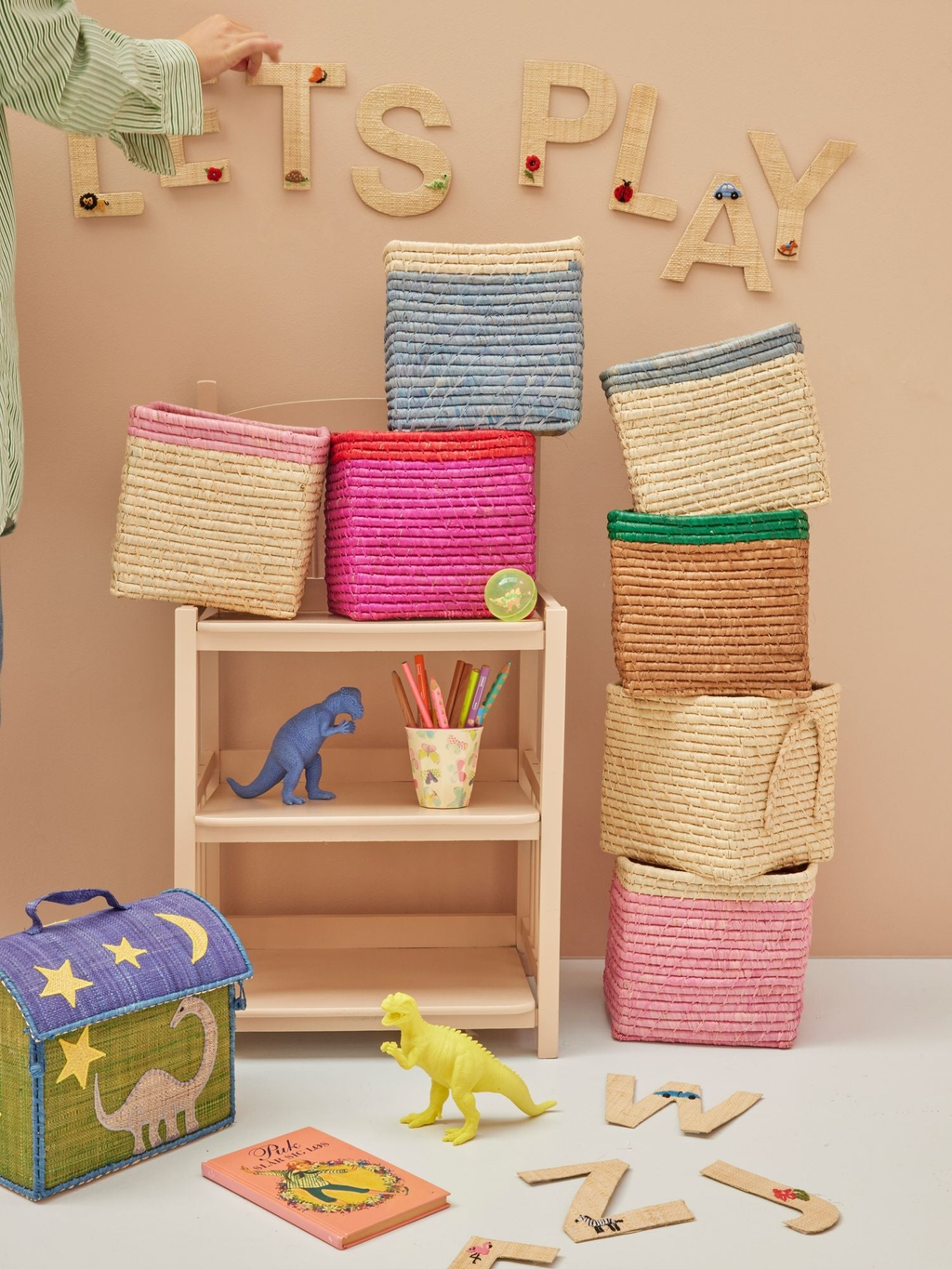 Small Square Raffia Storage Basket with a Blue Top