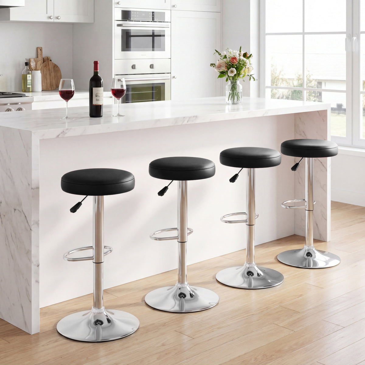 Height-adjustable Bar Stool with 360Â° Swivel for Kitchen & Dining